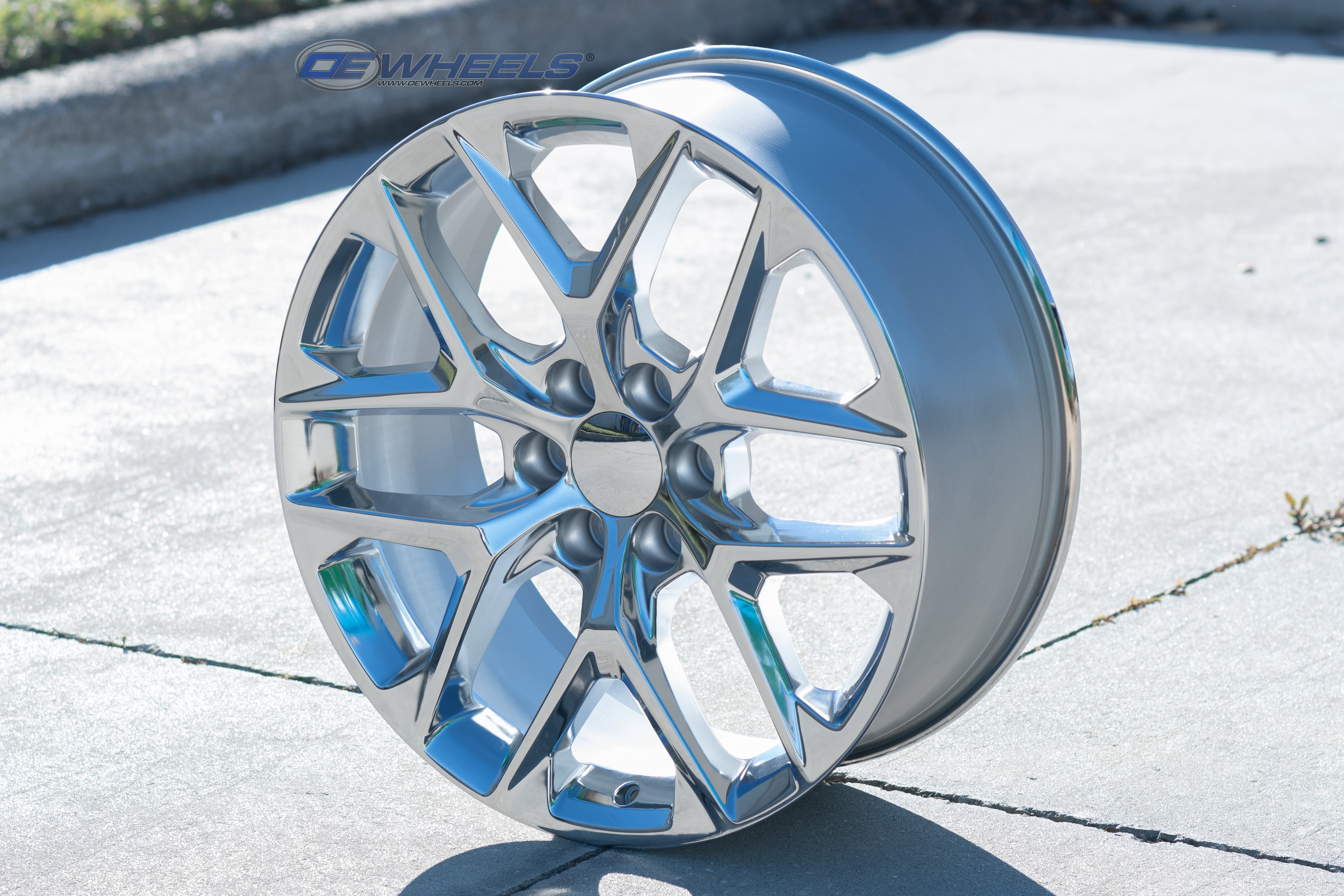 OE Wheels CV62-22090-6550-28C 22" Replica fits Chevrolet Silverado 22x9 Chrome