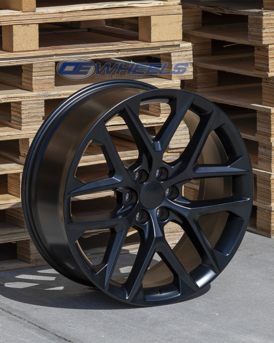 OE Wheels CV62-24100-6550-28B1 24" Replica fits Chevrolet Silverado Gloss Black