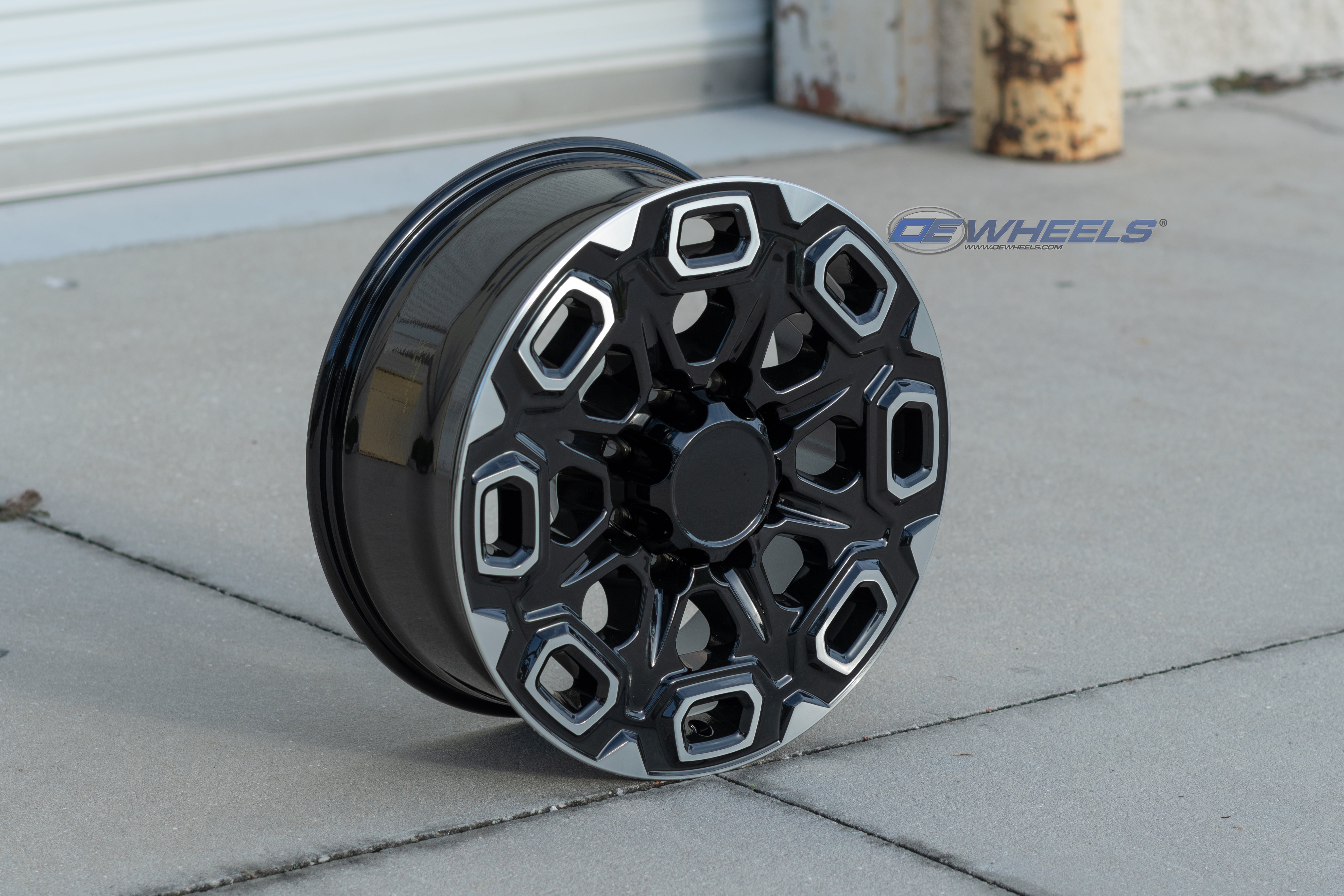 OE Wheels CV64B-20085-8180-47MB 20" Replica fits Chevy Silverado 2500/3500 Black