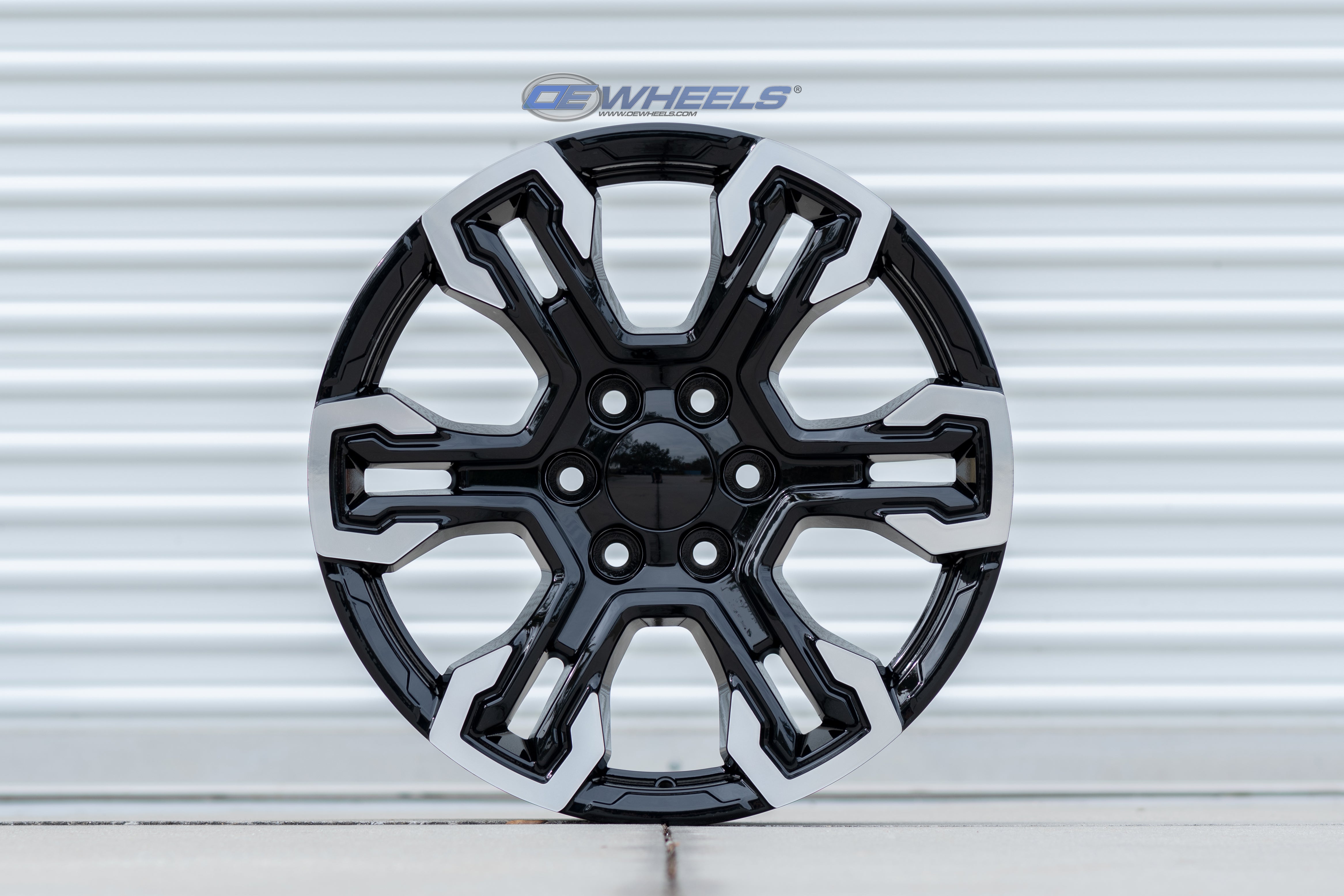 OE Wheels CV65-20090-6550-26MB 20" Replica fits Chevrolet Silverado Gloss Black