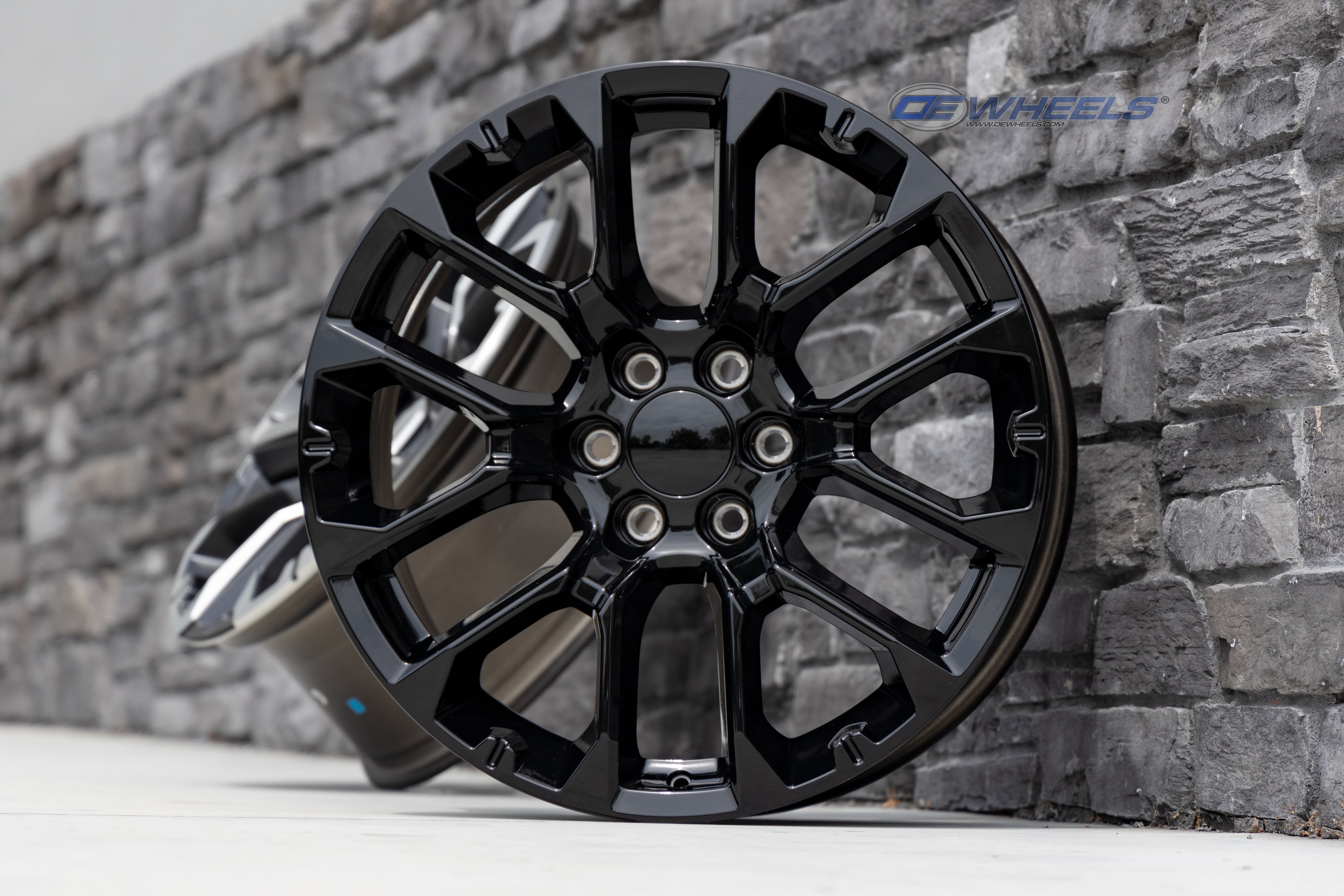 OE Wheels CV67-22090-6550-28B 22" Replica fits Chevrolet Suburban 1500 Black
