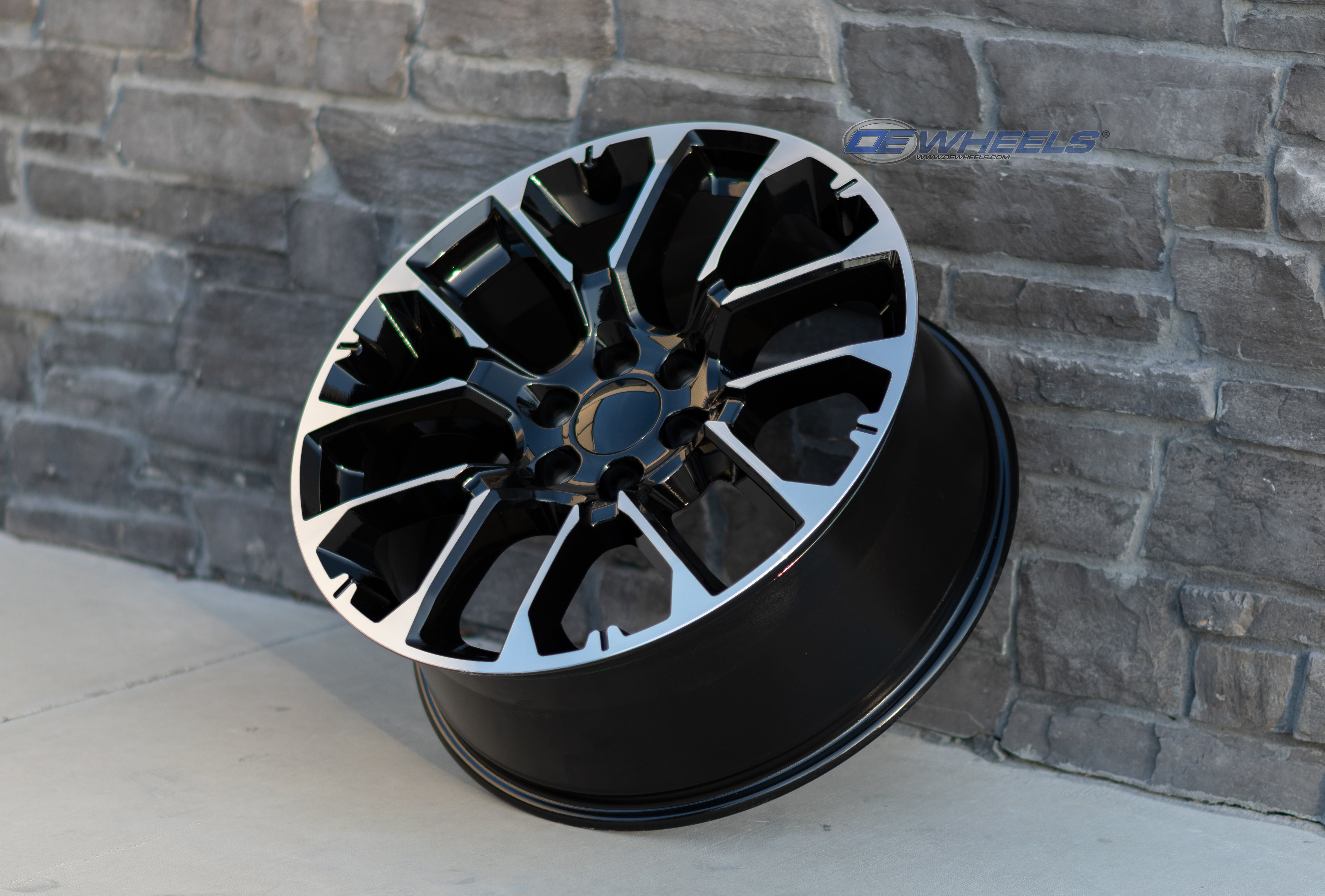 OE Wheels CV67-22090-6550-28MB 22" Replica fits Chevrolet Suburban 1500 Black