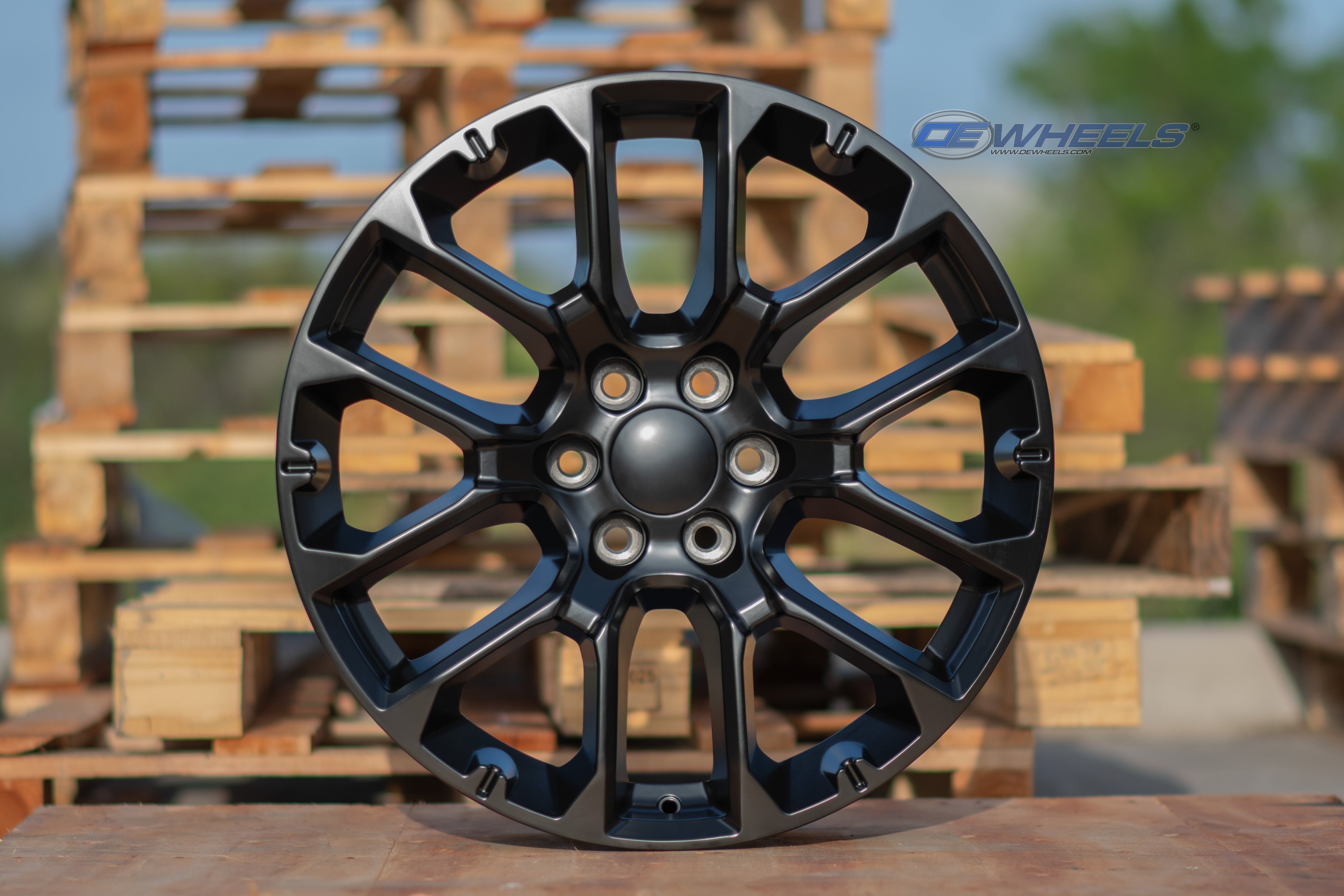 OE Wheels CV67-24100-6550-28B1 24" Replica fits Chevrolet Suburban 1500 Black