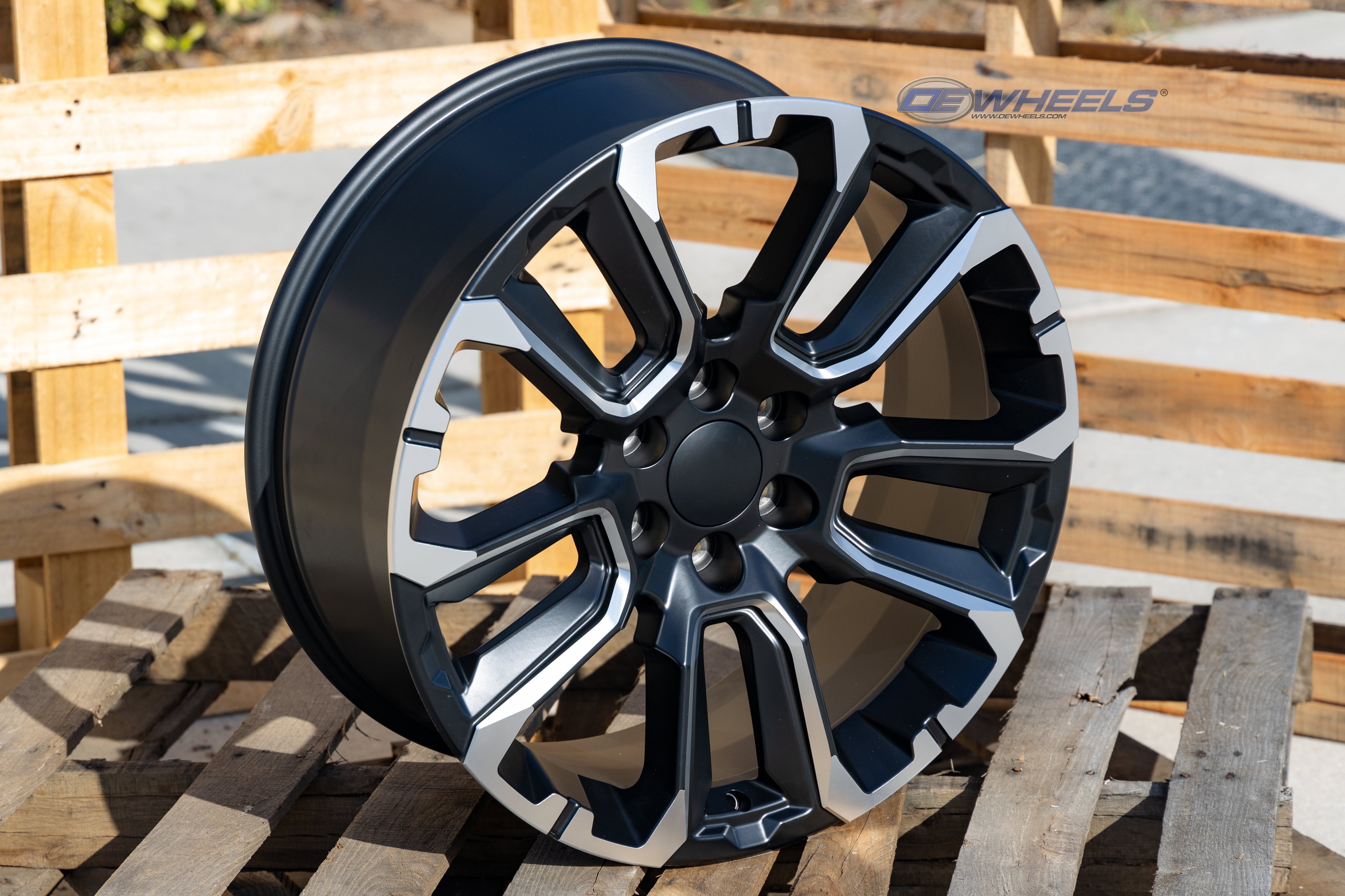 OE Wheels CV68-24100-6550-28B1M 24" Replica fits Chevrolet Suburban 1500 Black