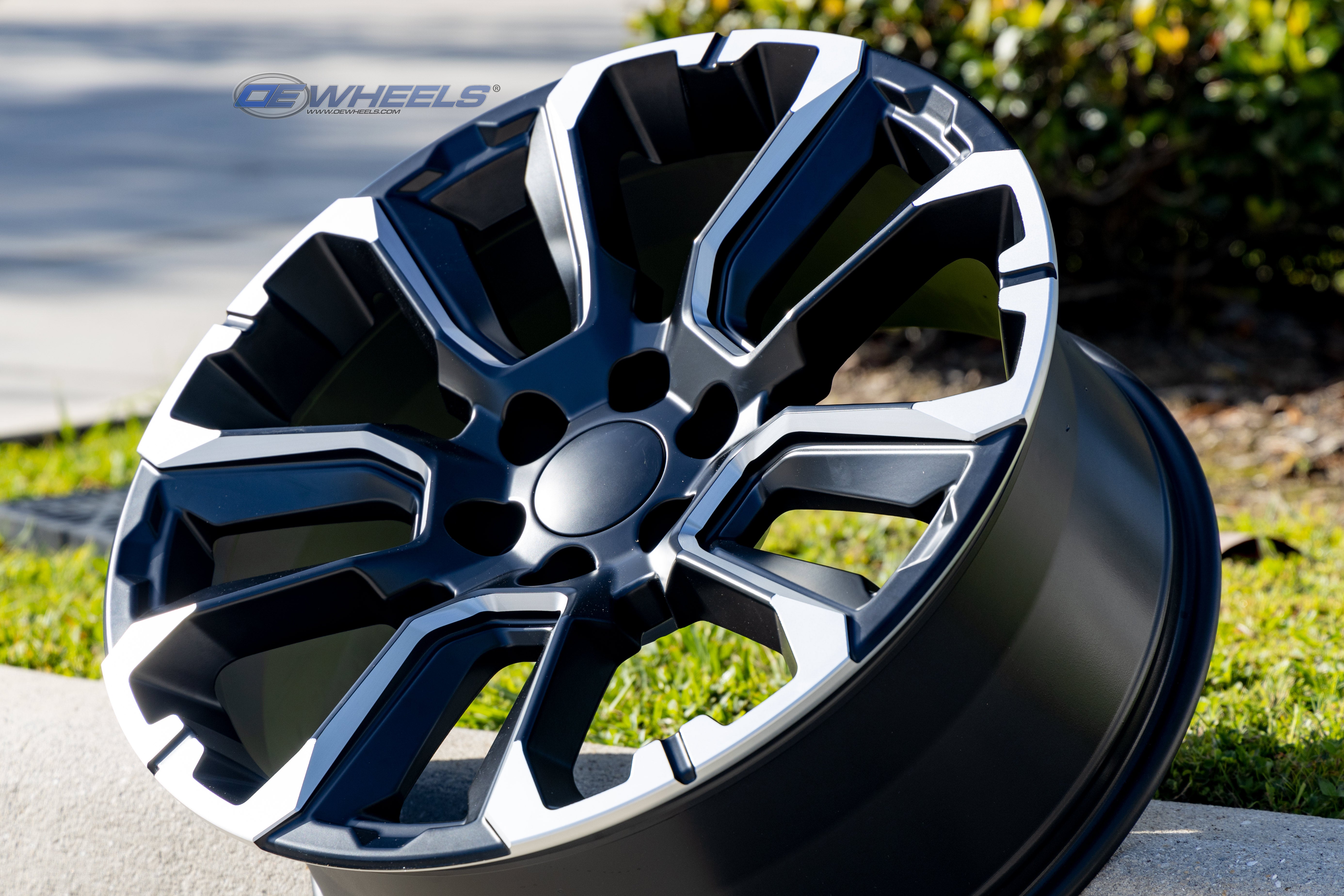 OE Wheels CV68-24100-6550-28B1M 24" Replica fits Chevrolet Suburban 1500 Black