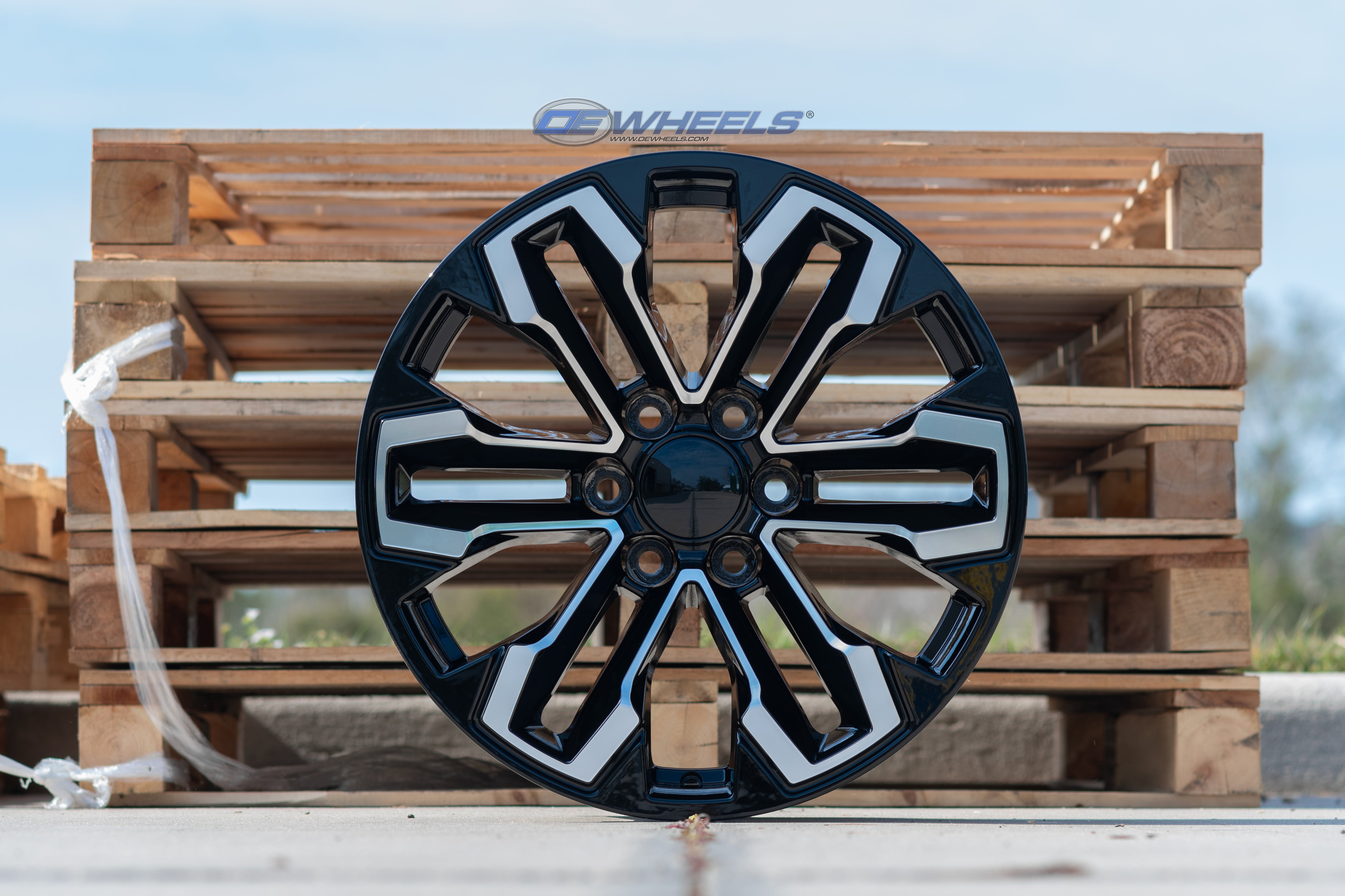 OE Wheels CV69-20090-6550-26MB 20" Replica fits Chevrolet Silverado Gloss Black