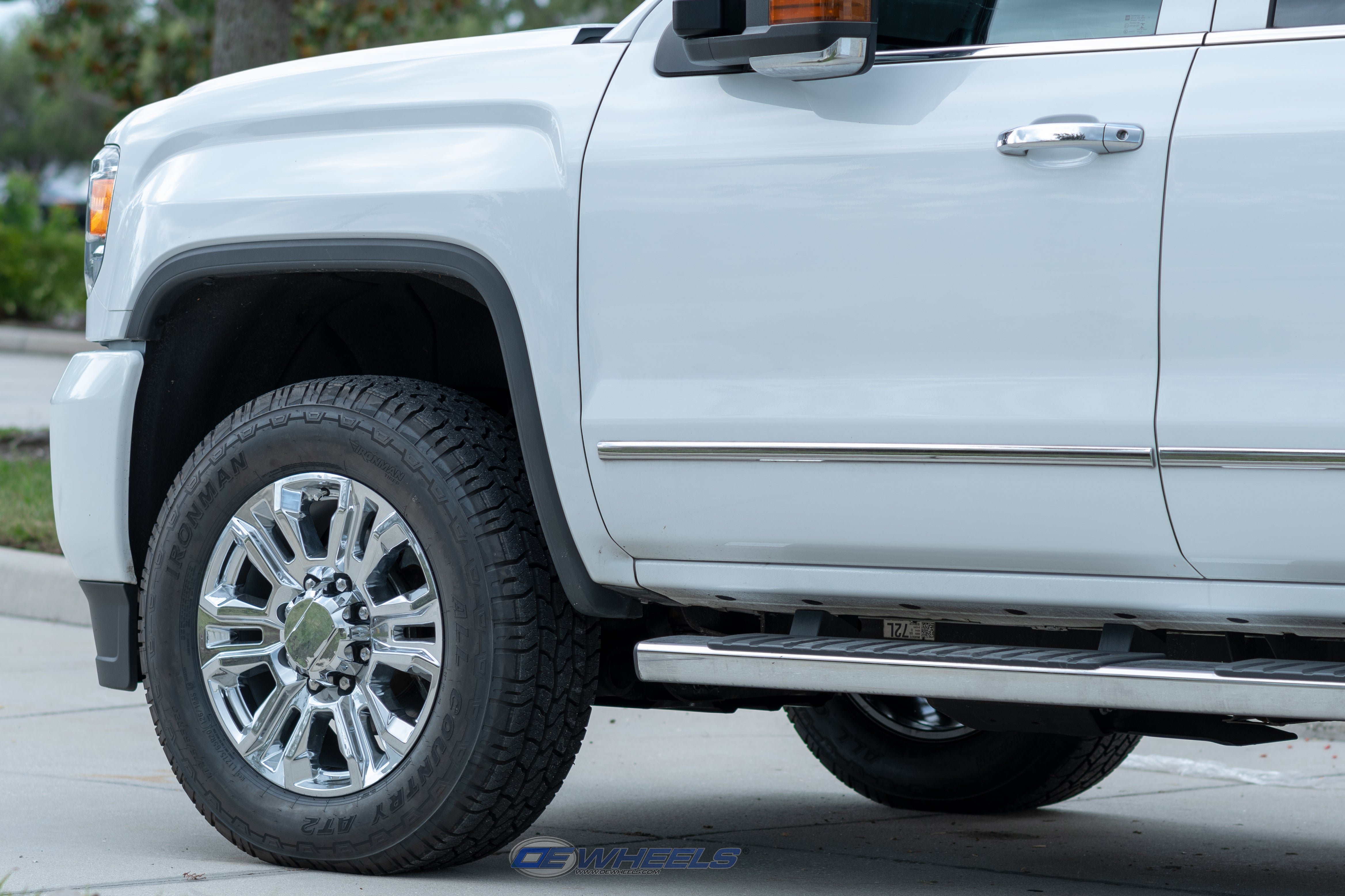 OE Wheels CV70A-20085-8650-12C 20" Replica fits GMC Sierra 2500 3500 Chrome