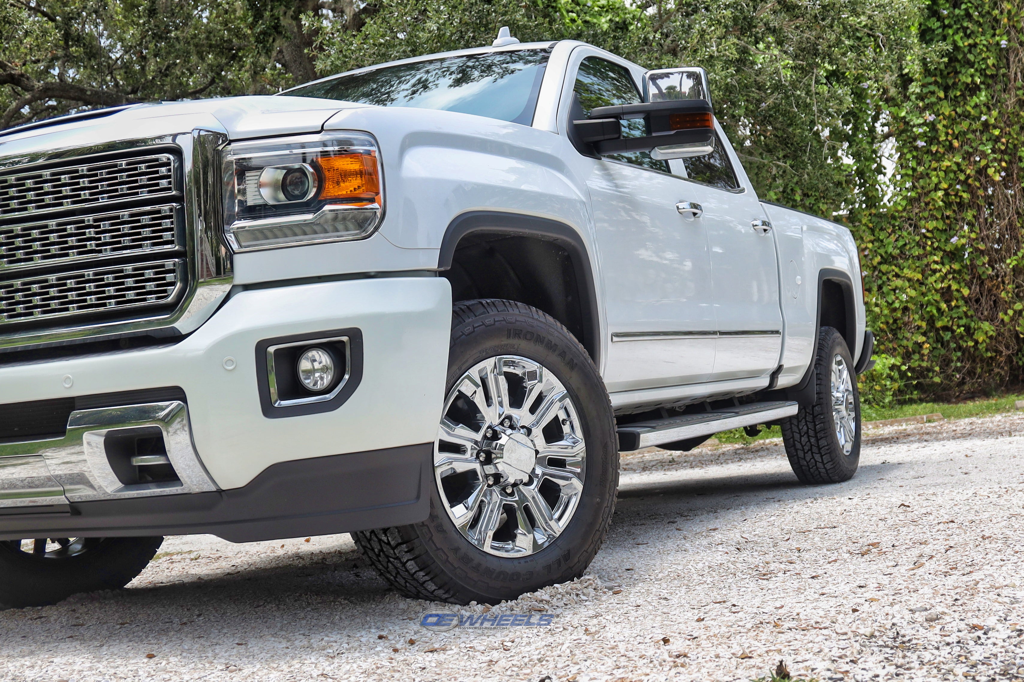 OE Wheels CV70A-20085-8650-12C 20" Replica fits GMC Sierra 2500 3500 Chrome