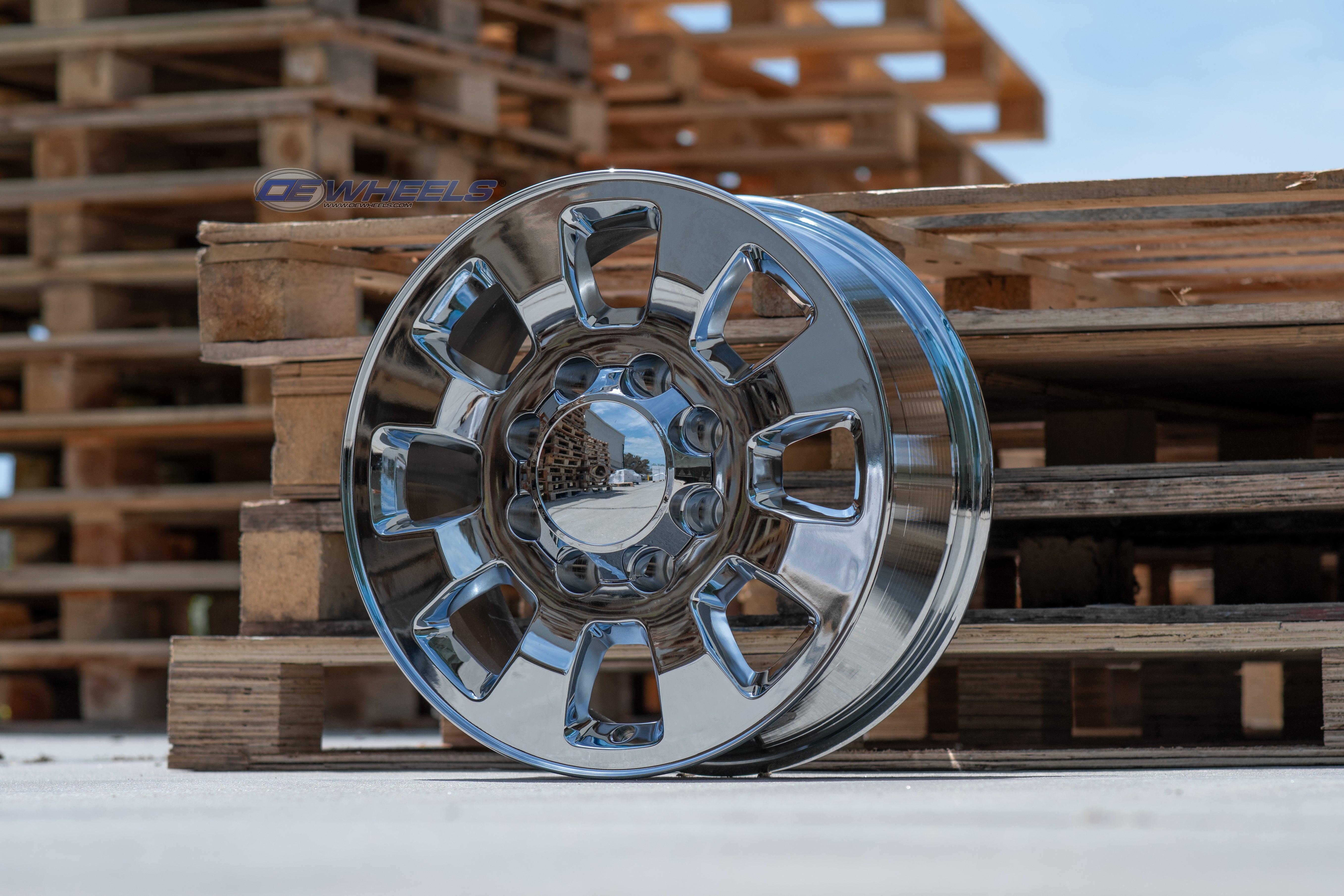 OE Wheels CV75B-18080-8180-44C 18" Replica CV75B fits GMC Sierra 18x8 Chrome