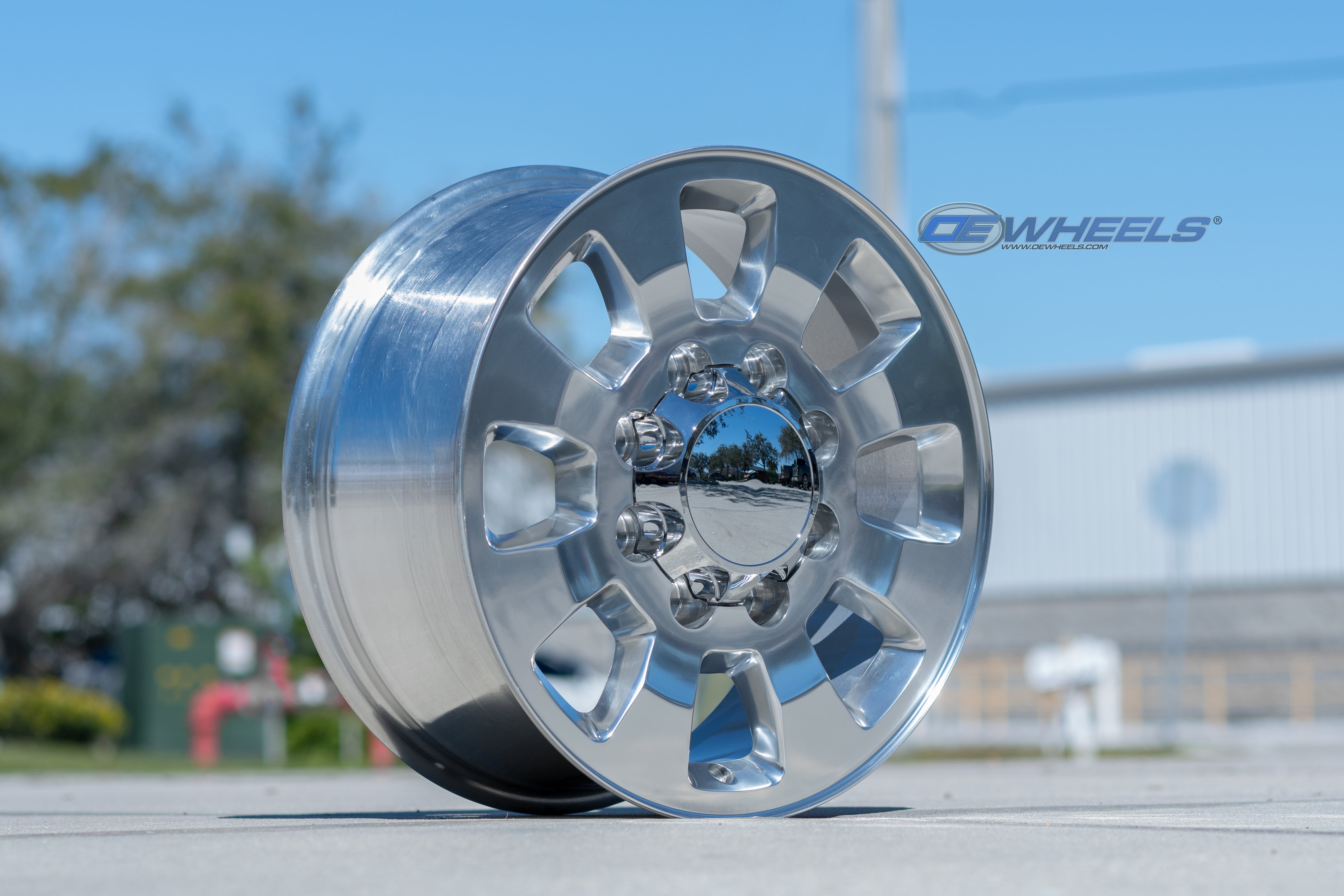 OE Wheels CV75A-18080-8650-12P 18" Replica CV75A fits GMC Sierra 18x8 Polished