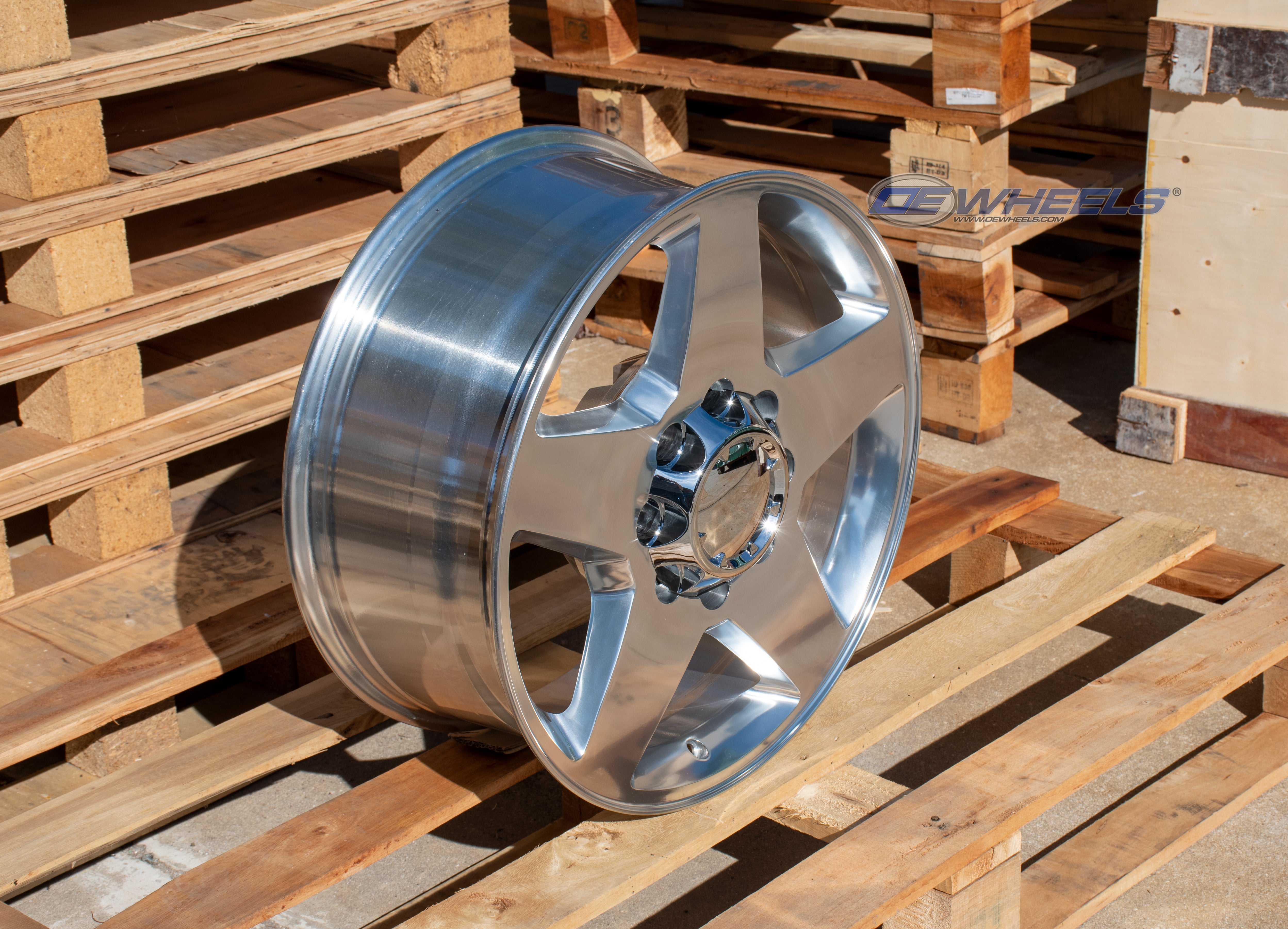 OE Wheels CV91A-20085-8650-12P 20" Replica CV91A fits 8 Lug Chevrolet Polished