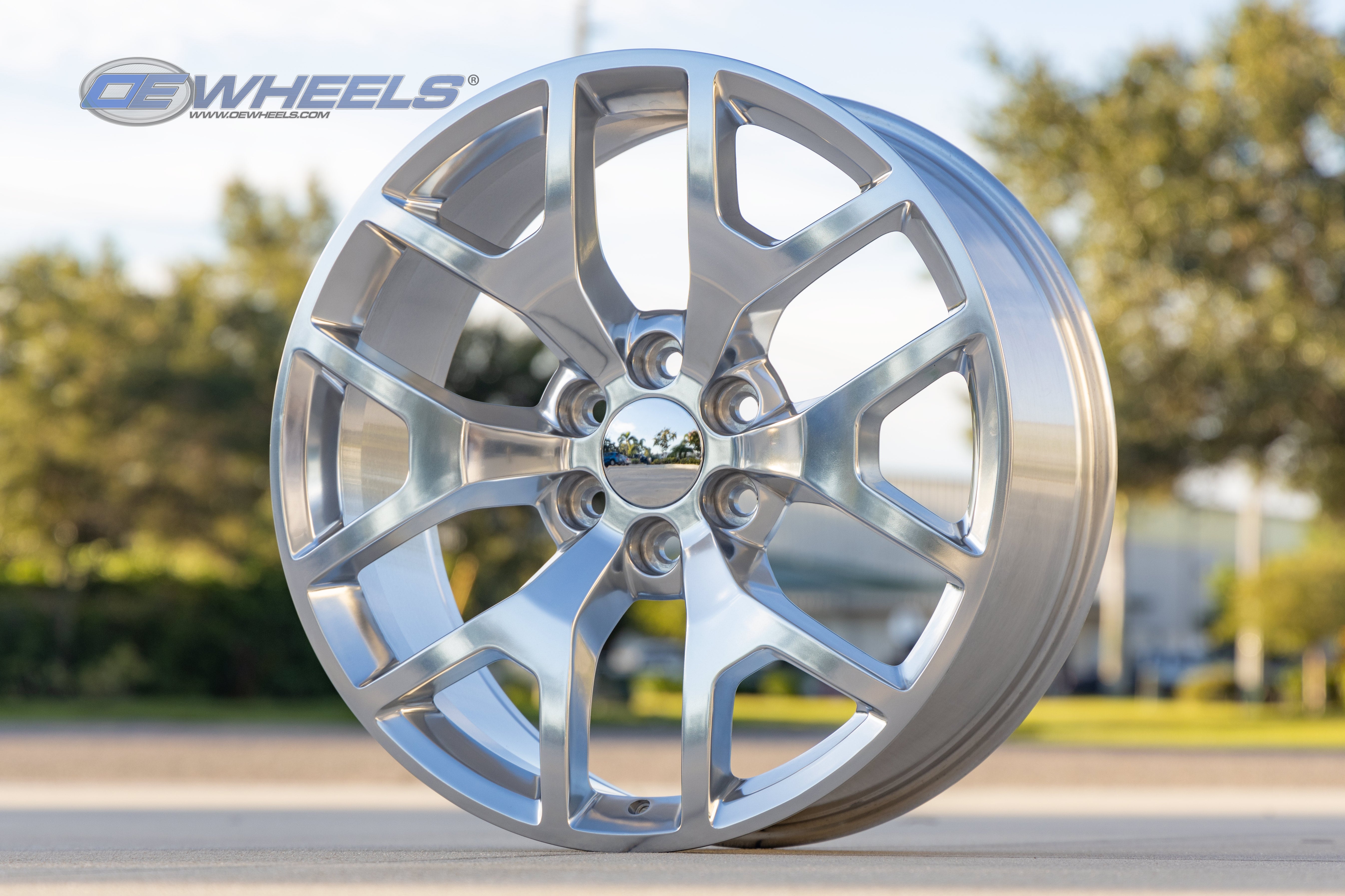 OE Wheels CV92-20090-6550-27P 20" Replica CV92 fits GMC Sierra 20x9 Polished