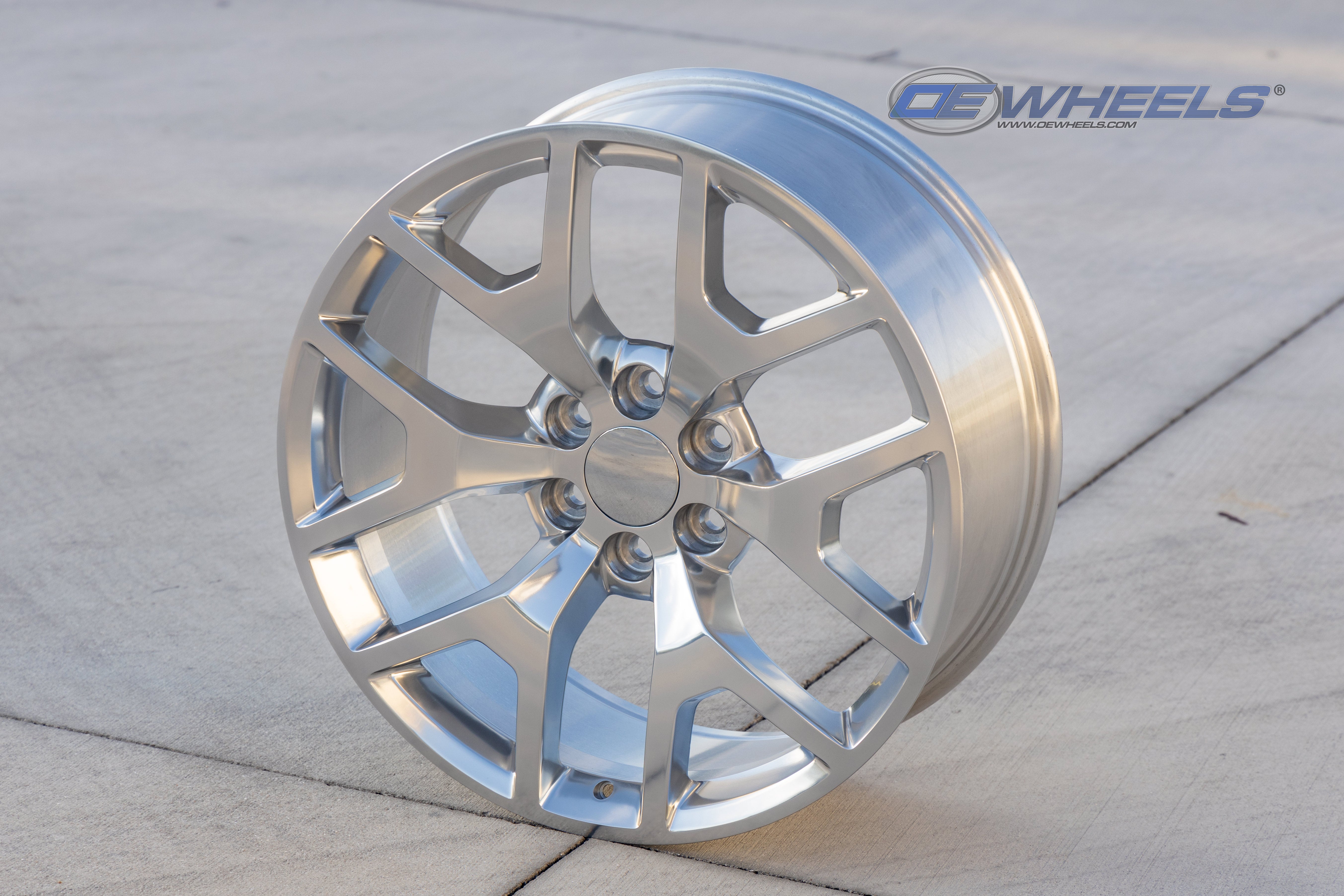 OE Wheels CV92-20090-6550-27P 20" Replica CV92 fits GMC Sierra 20x9 Polished