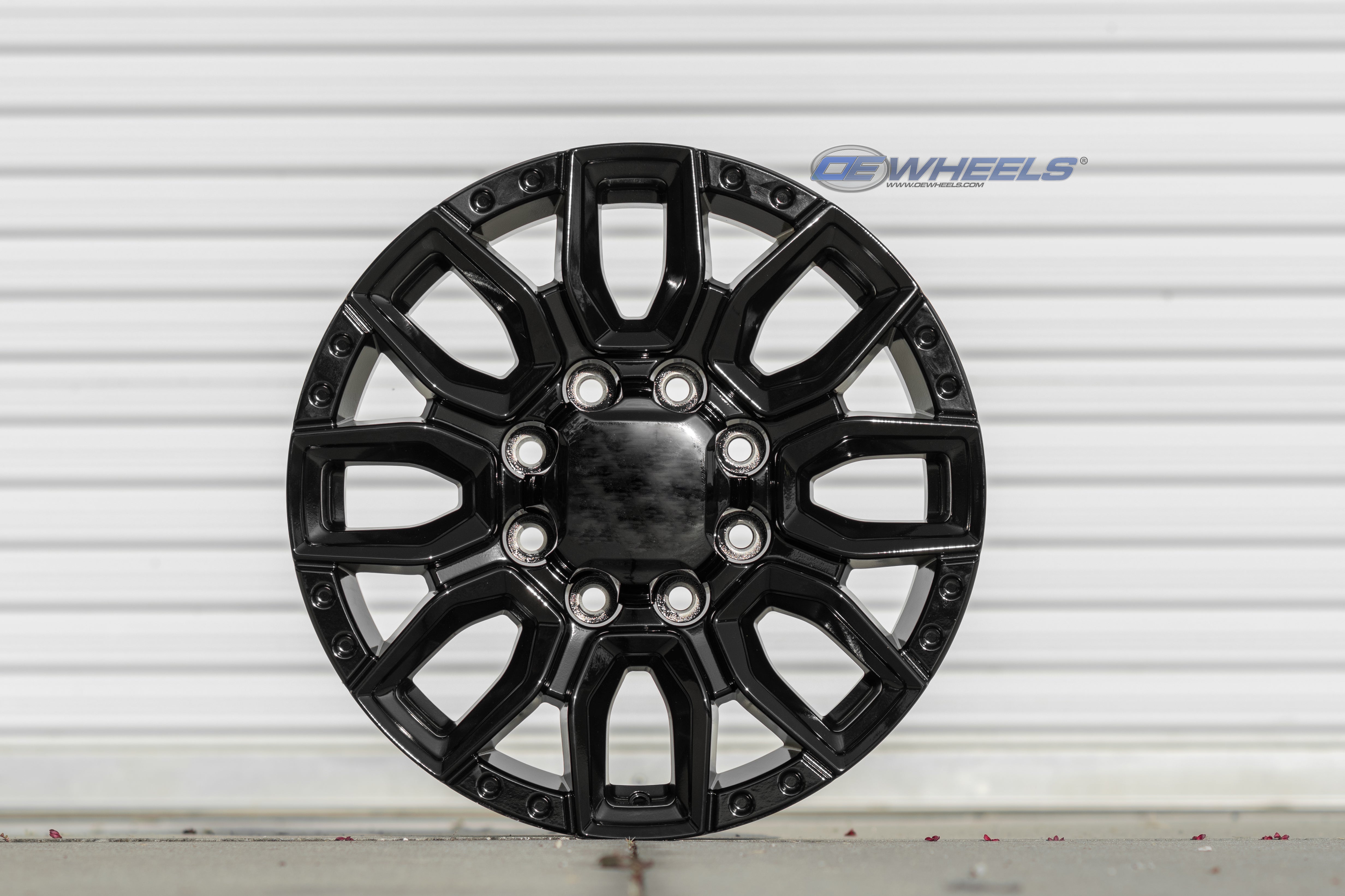 OE Wheels CV97A-20085-8650-12B 20" Replica fits GMC Sierra 2500/3500 Black