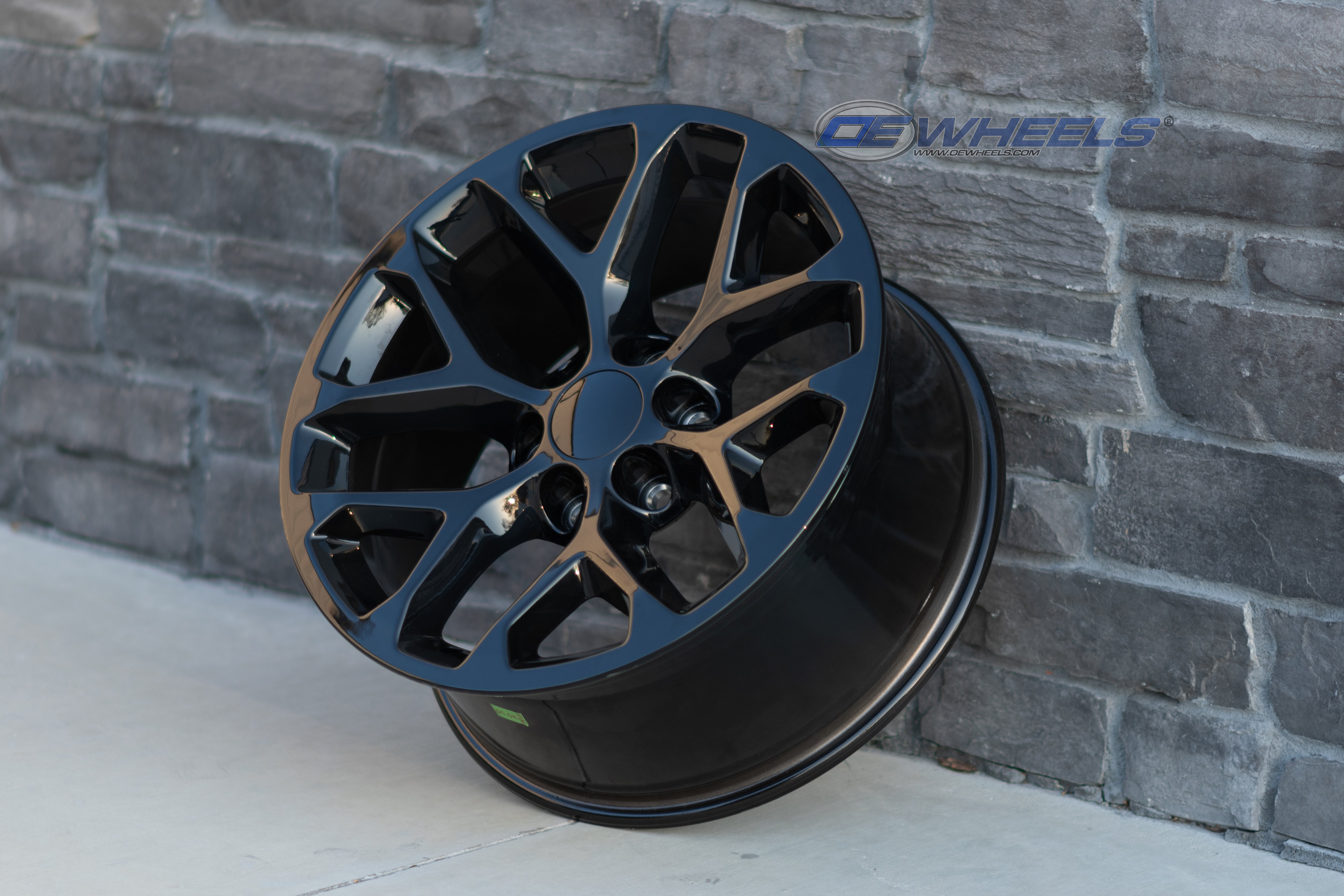 OE Wheels CV98B-20090-6550-24B 20" Replica CV98B fits Chevy Silverado 20x9 Black