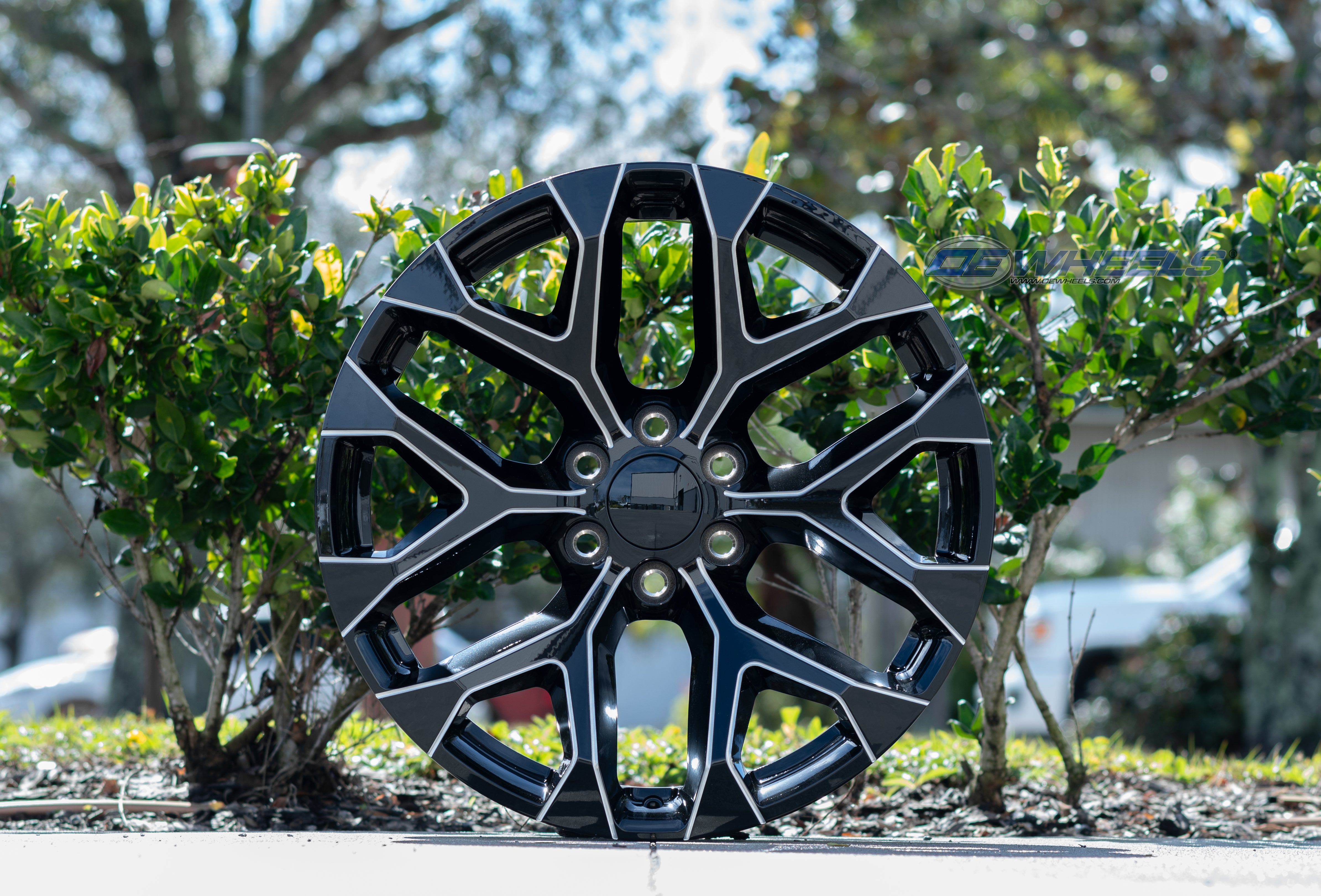 OE Wheels CV98B-22090-6550-24BM 22" Replica fits Chevy Silverado Black