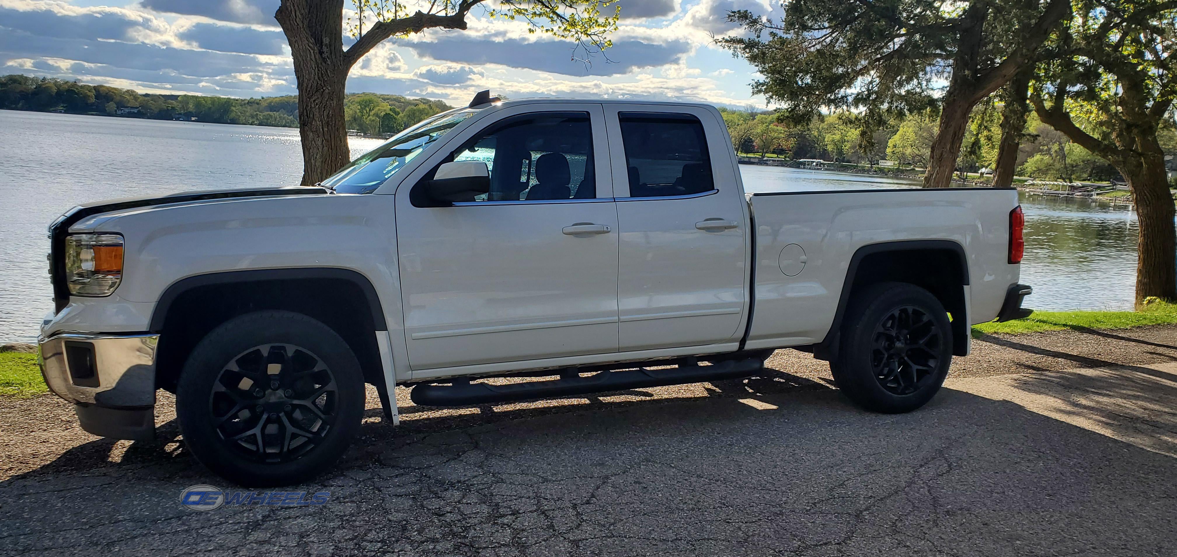 OE Wheels CV98B-20090-6550-24B 20" Replica CV98B fits Chevy Silverado 20x9 Black