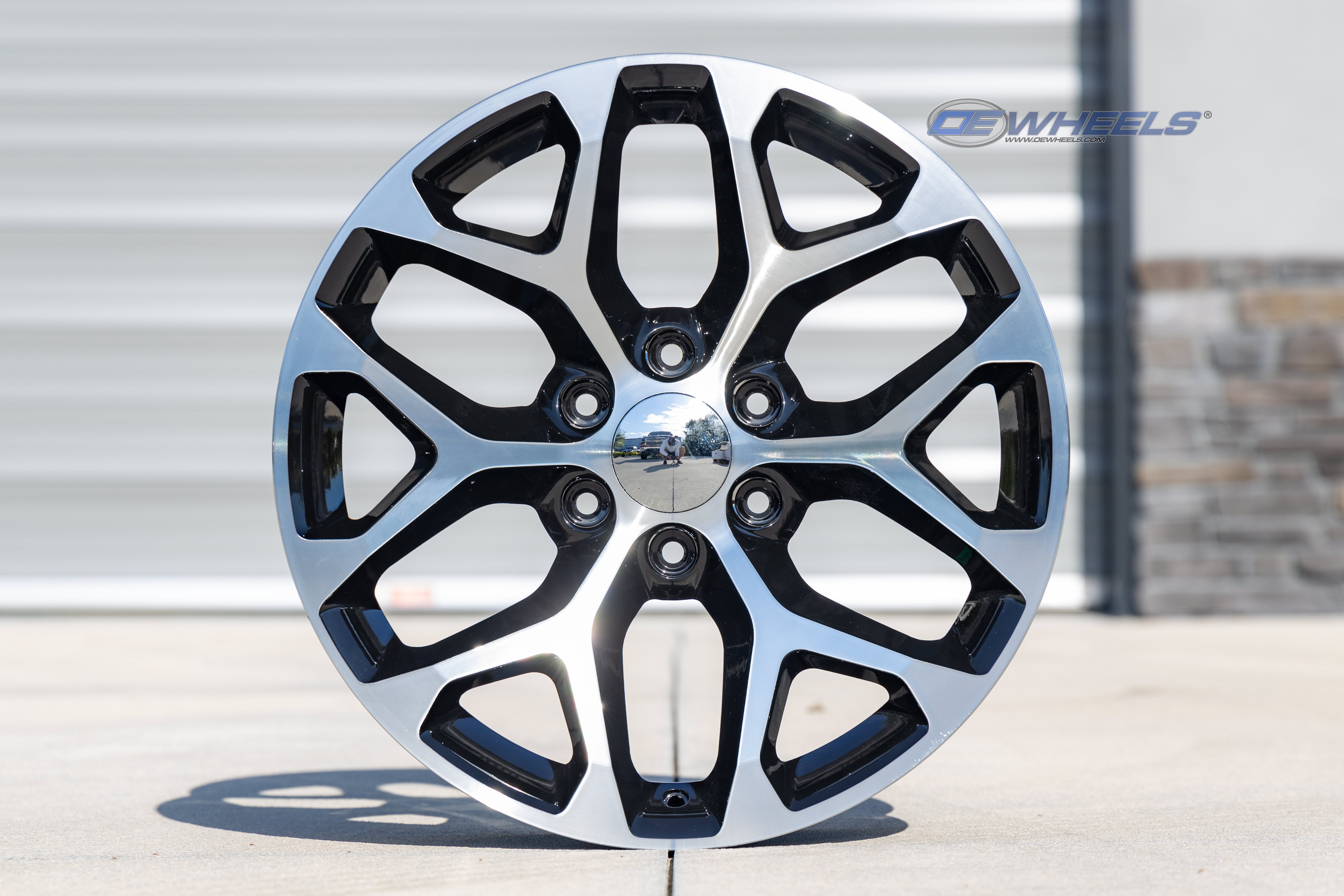 OE Wheels CV98B-20090-6550-24MB 20" Replica fits Chevy Silverado Black Mach'd