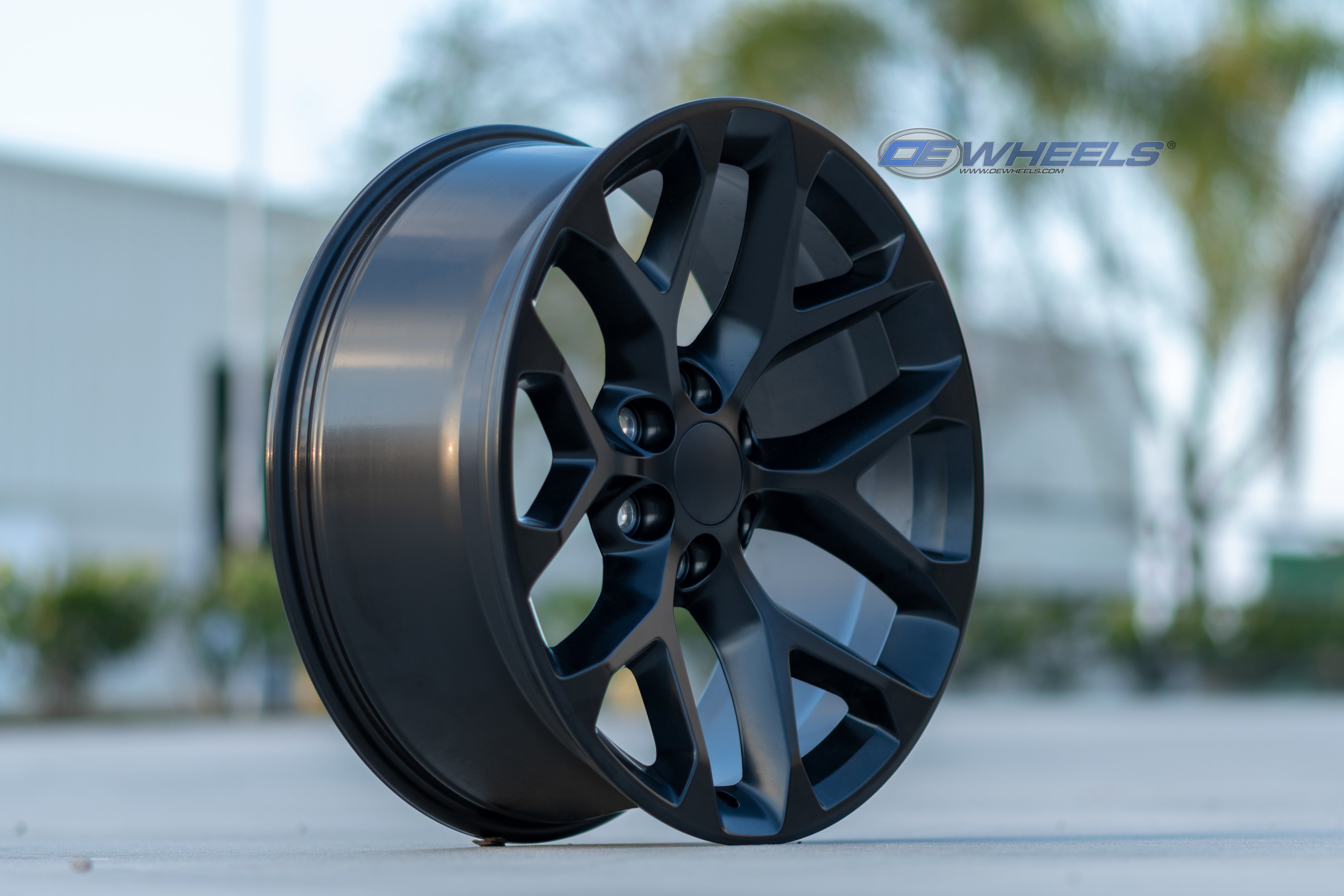 OE Wheels CV98B-22090-6550-24B1 22" Replica fits Chevy Silverado Satin Black