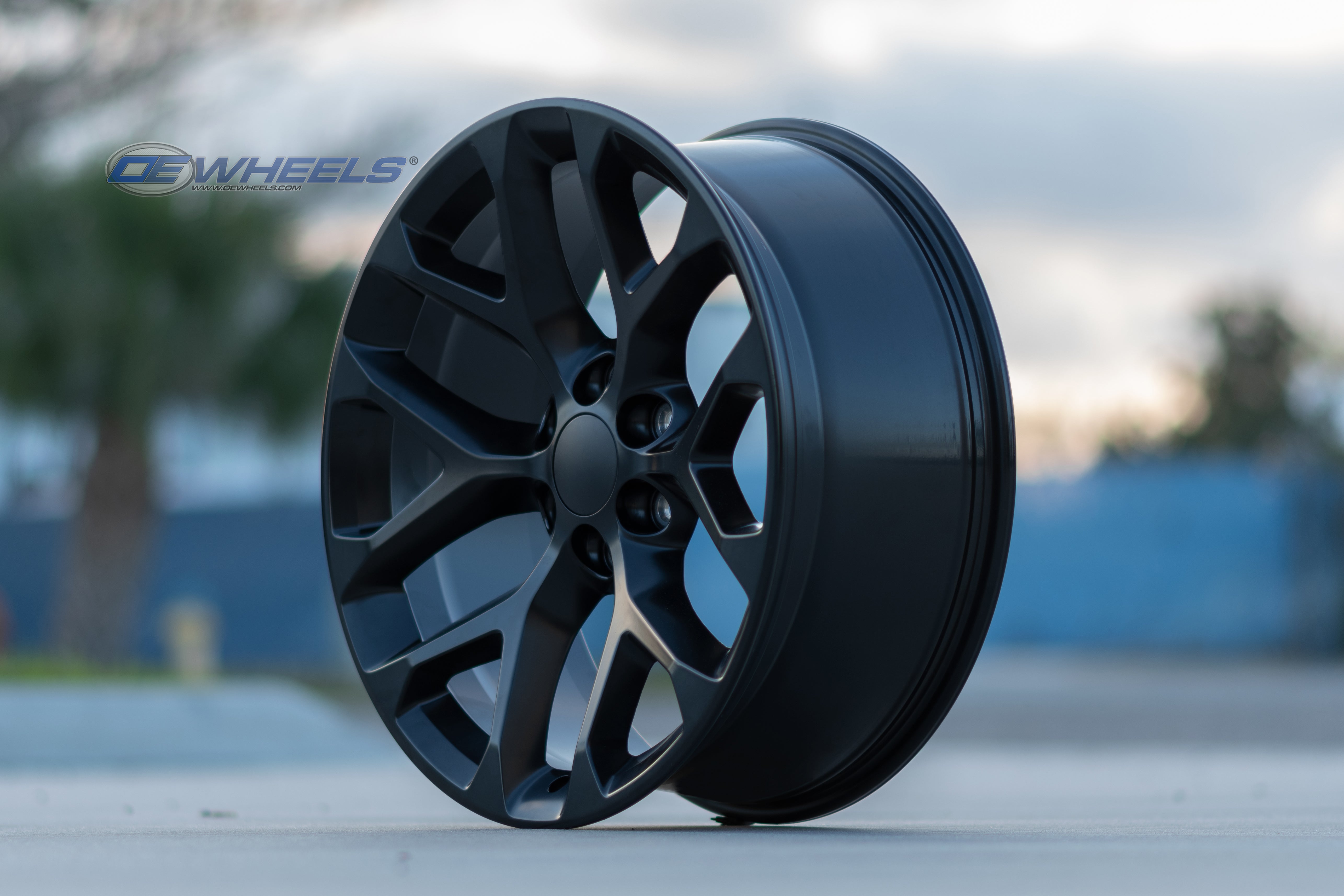 OE Wheels CV98B-22090-6550-24B1 22" Replica fits Chevy Silverado Satin Black