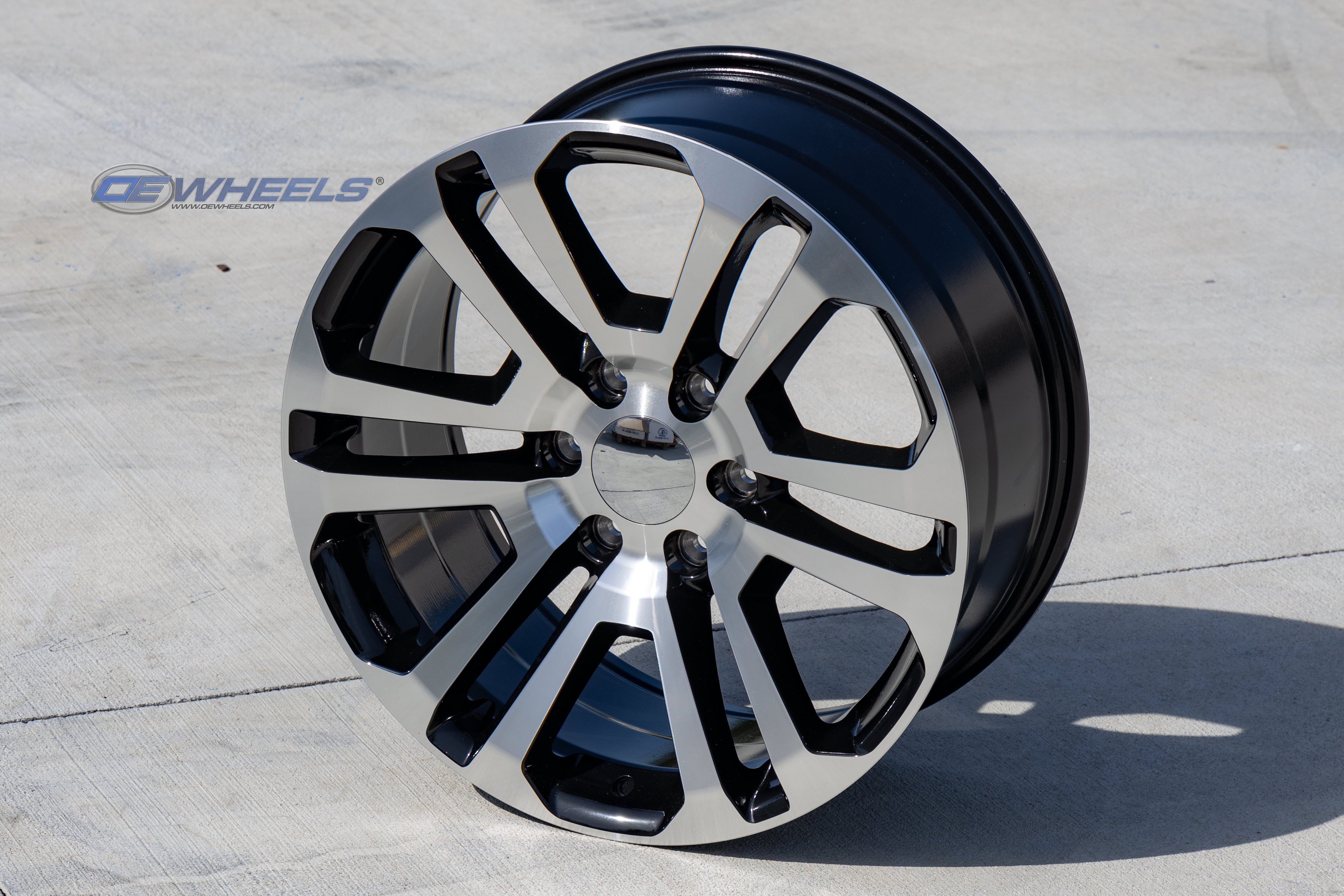 OE Wheels CV99-20090-6550-31MB 20" Replica CV99 fits GMC Sierra 20x9 Machined