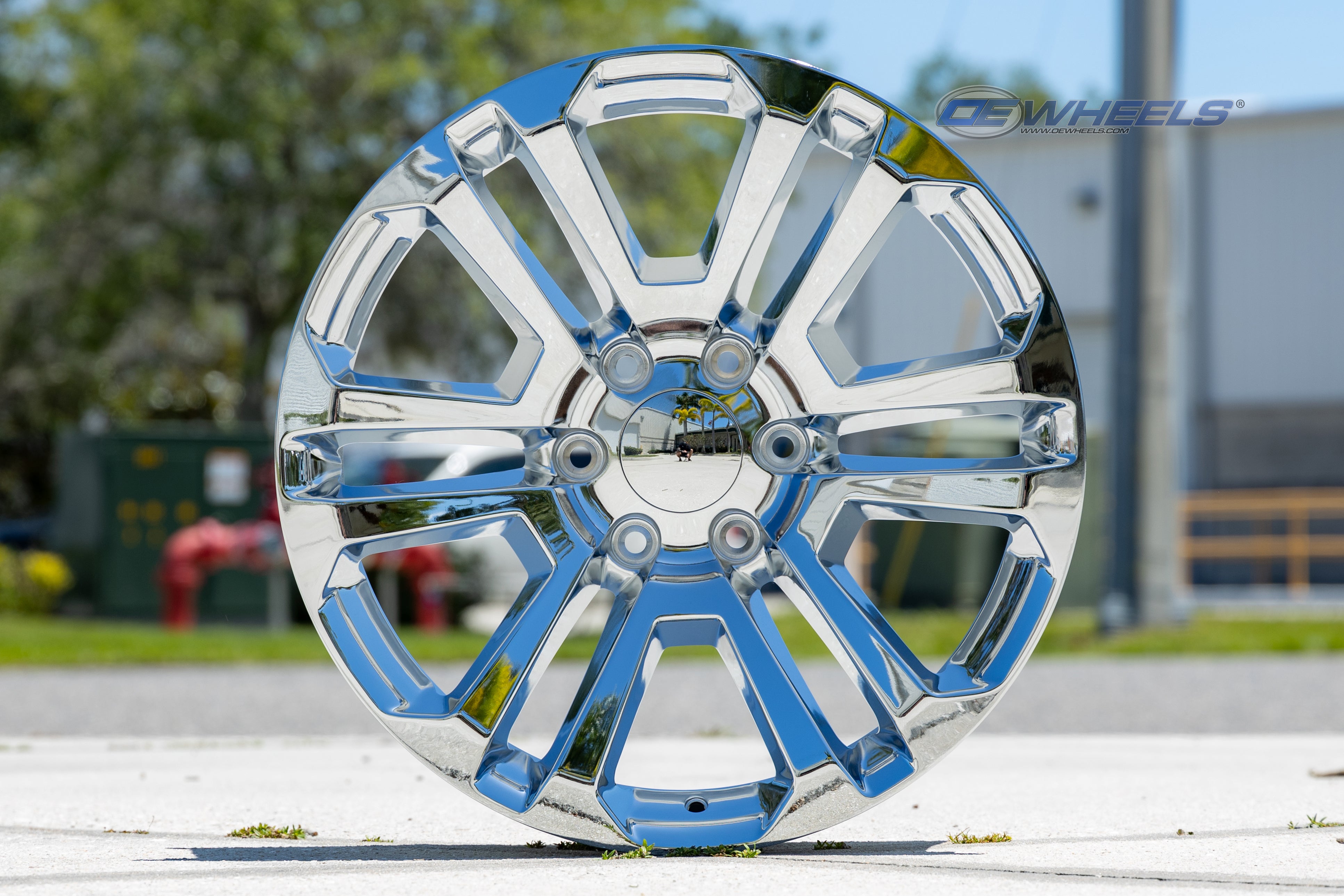 OE Wheels CV99-22090-6550-24C 22" Replica CV99 fits GMC Sierra 22x9 Chrome
