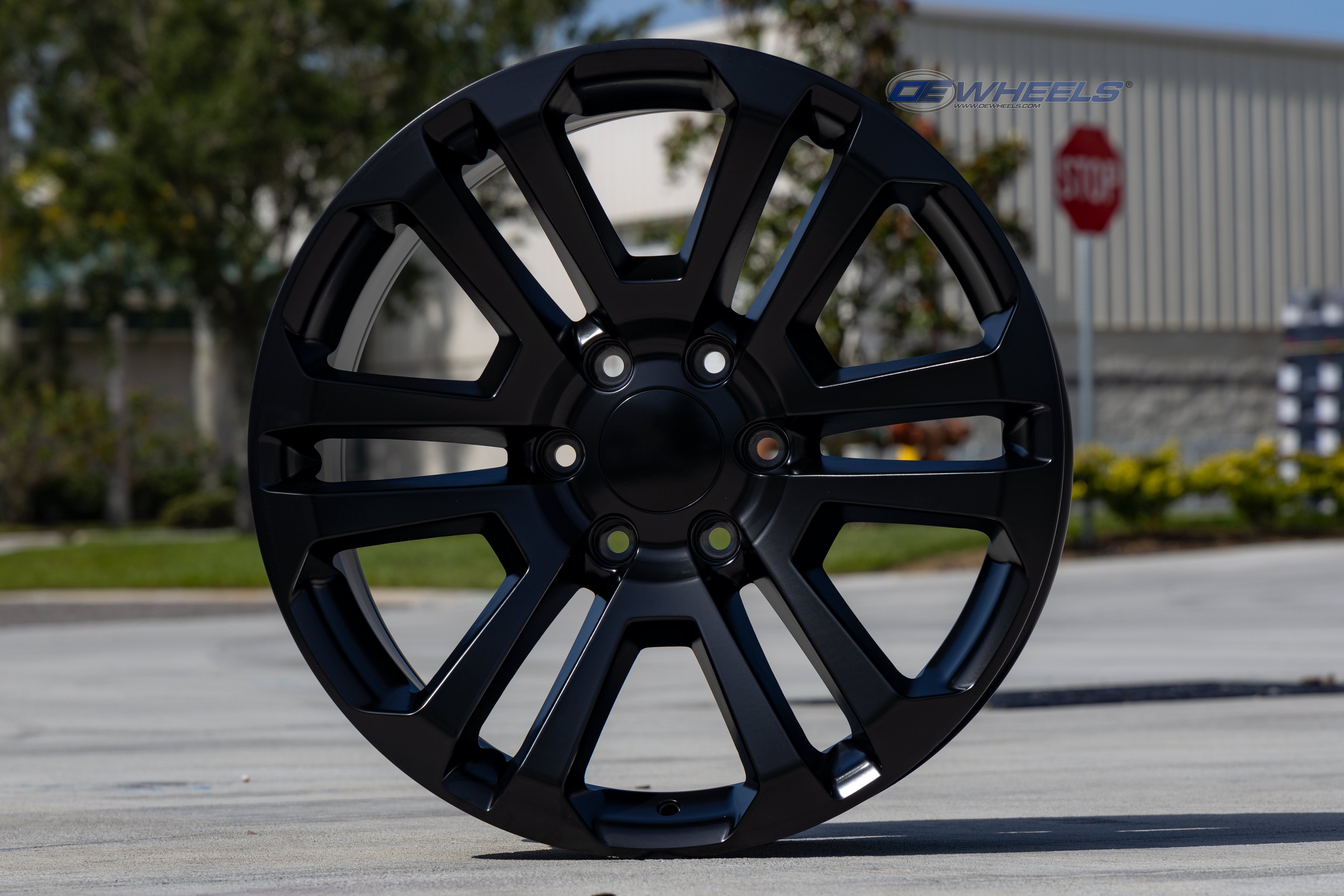OE Wheels CV99-20090-6550-31B1 20" Replica CV99 fits GMC Sierra 20x9 Satin