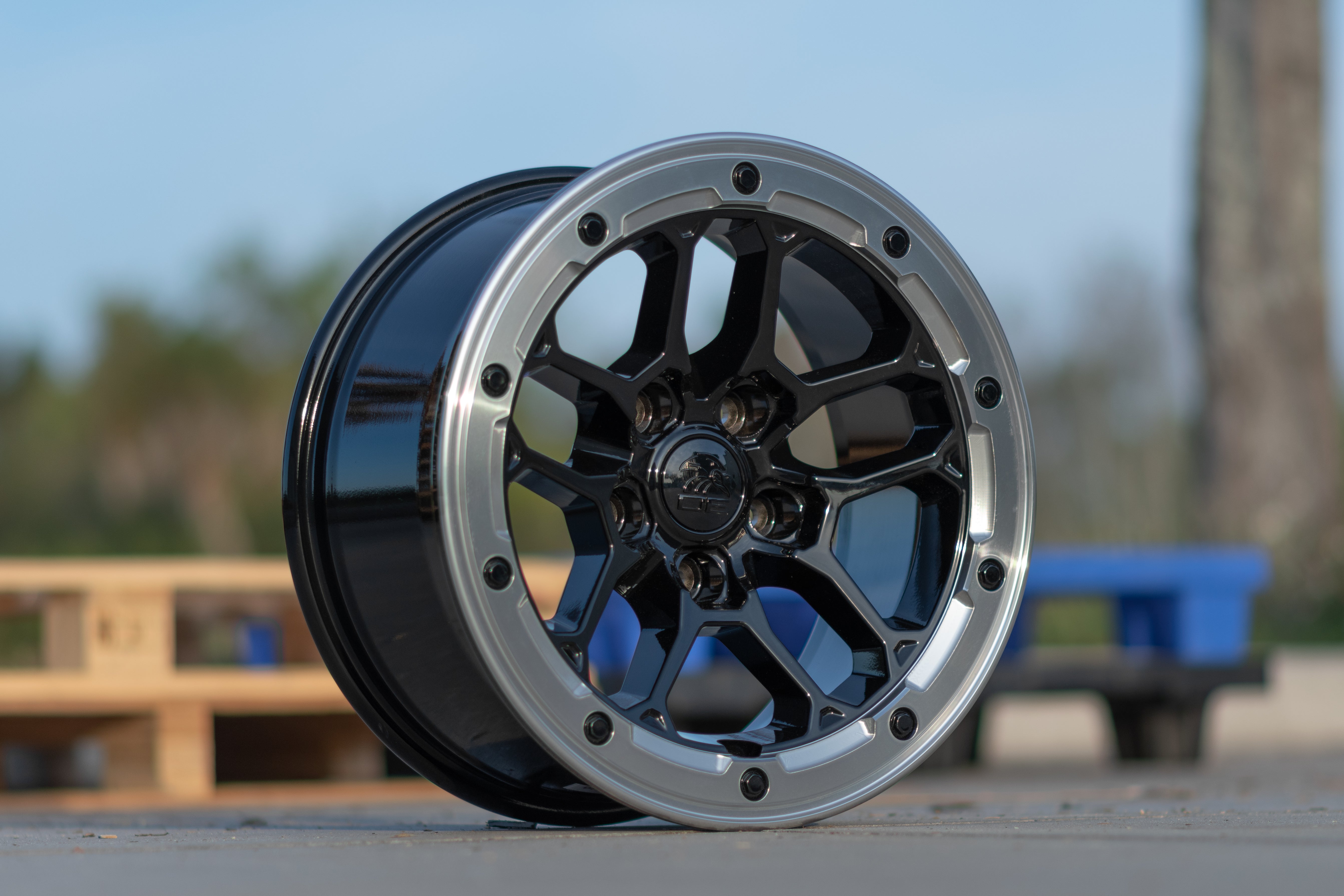 DEFIANT DF01-17080-5127-12MB 17x8 5x5" +12et in Gloss Black w/ Milled Ring