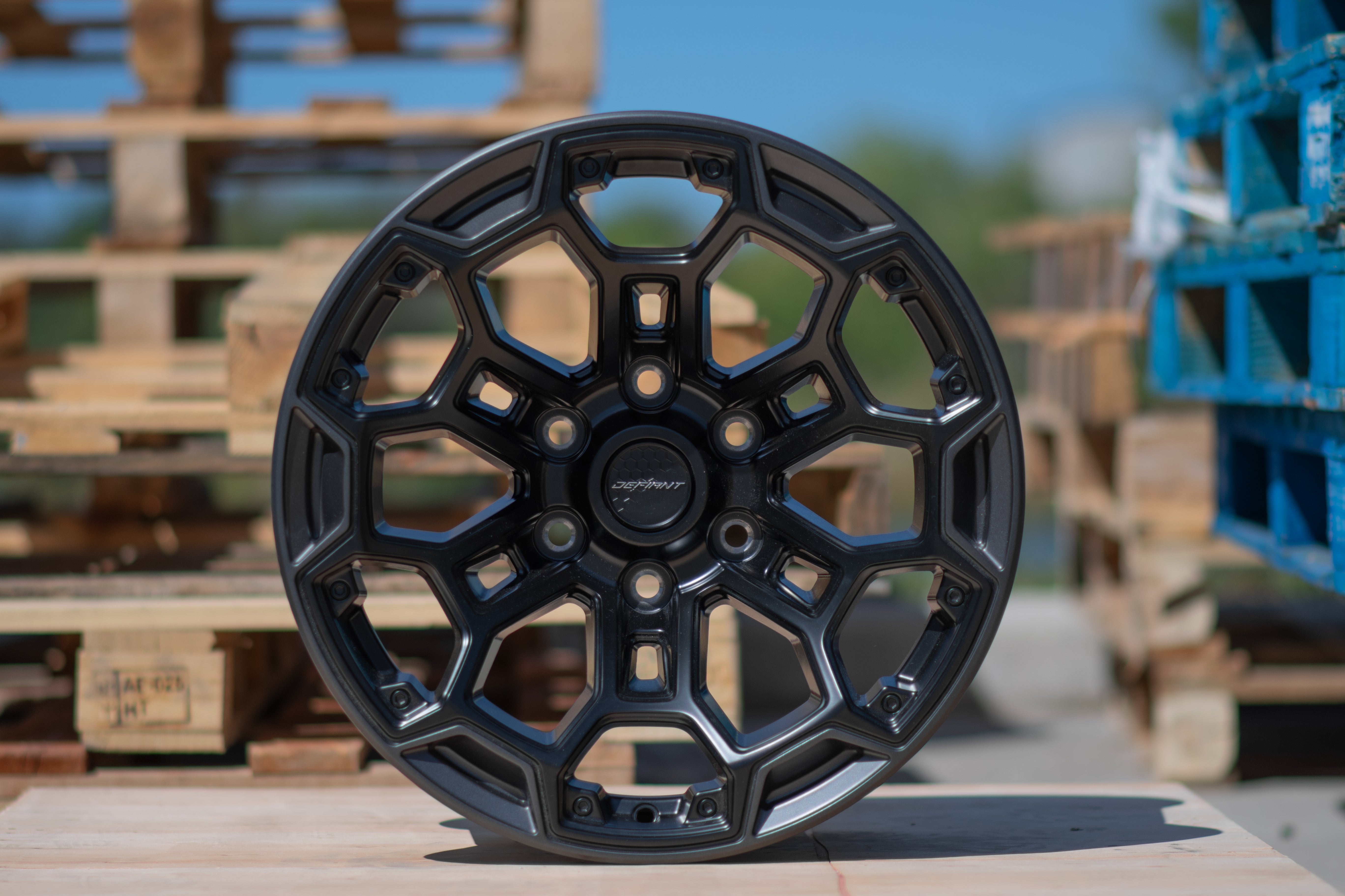 DEFIANT DF03-20090-6550-12B1G1 6x5.5" -12et in Satin Black w/ Satin Charcoal