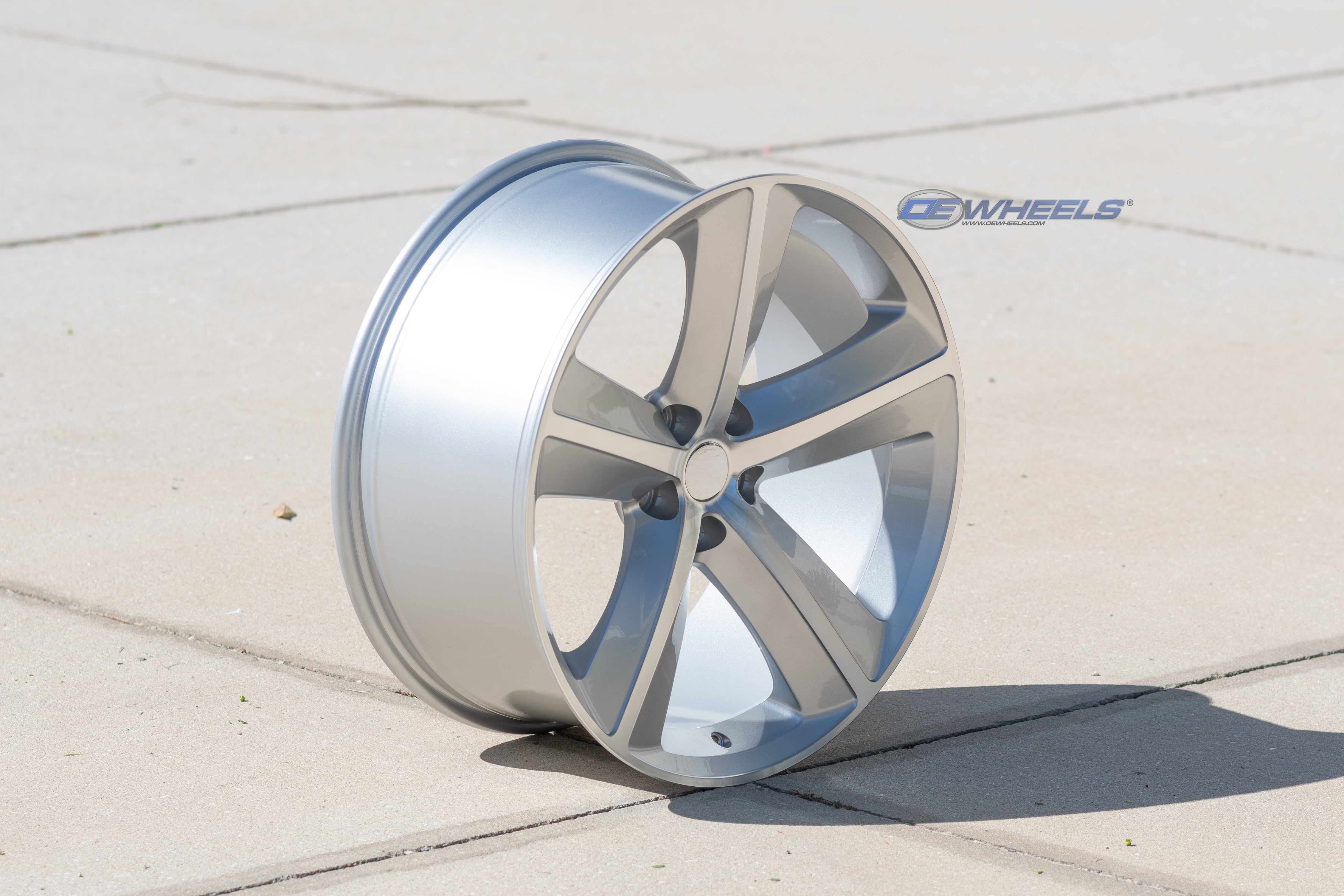 OE Wheels DG05-20090-5115-20MS 20" Replica fits Dodge Charger SRT 20x9 Silver