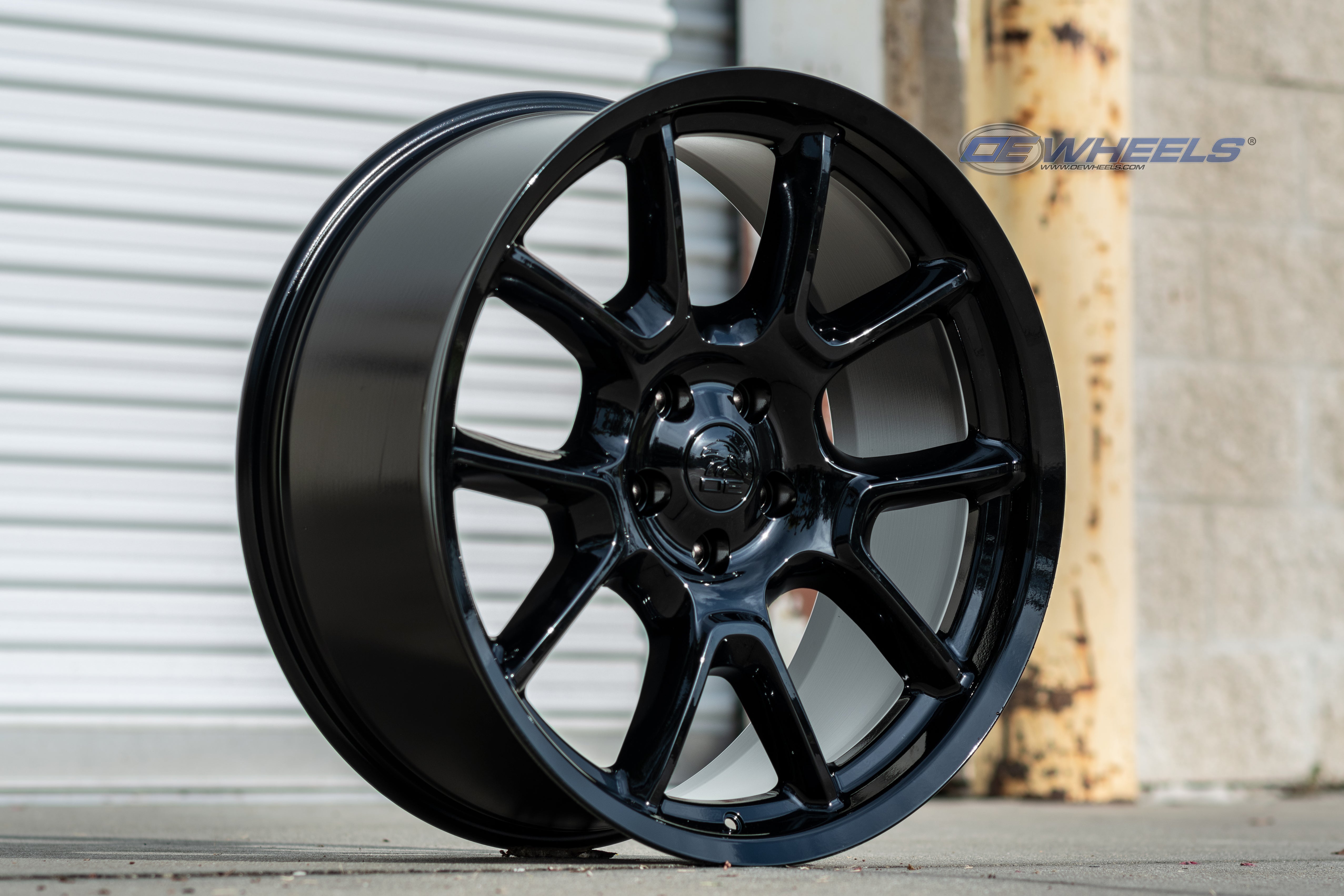 OE Wheels DG21-22095-5500-29B1 22" Replica fits Jeep Grand Cherokee Satin Black