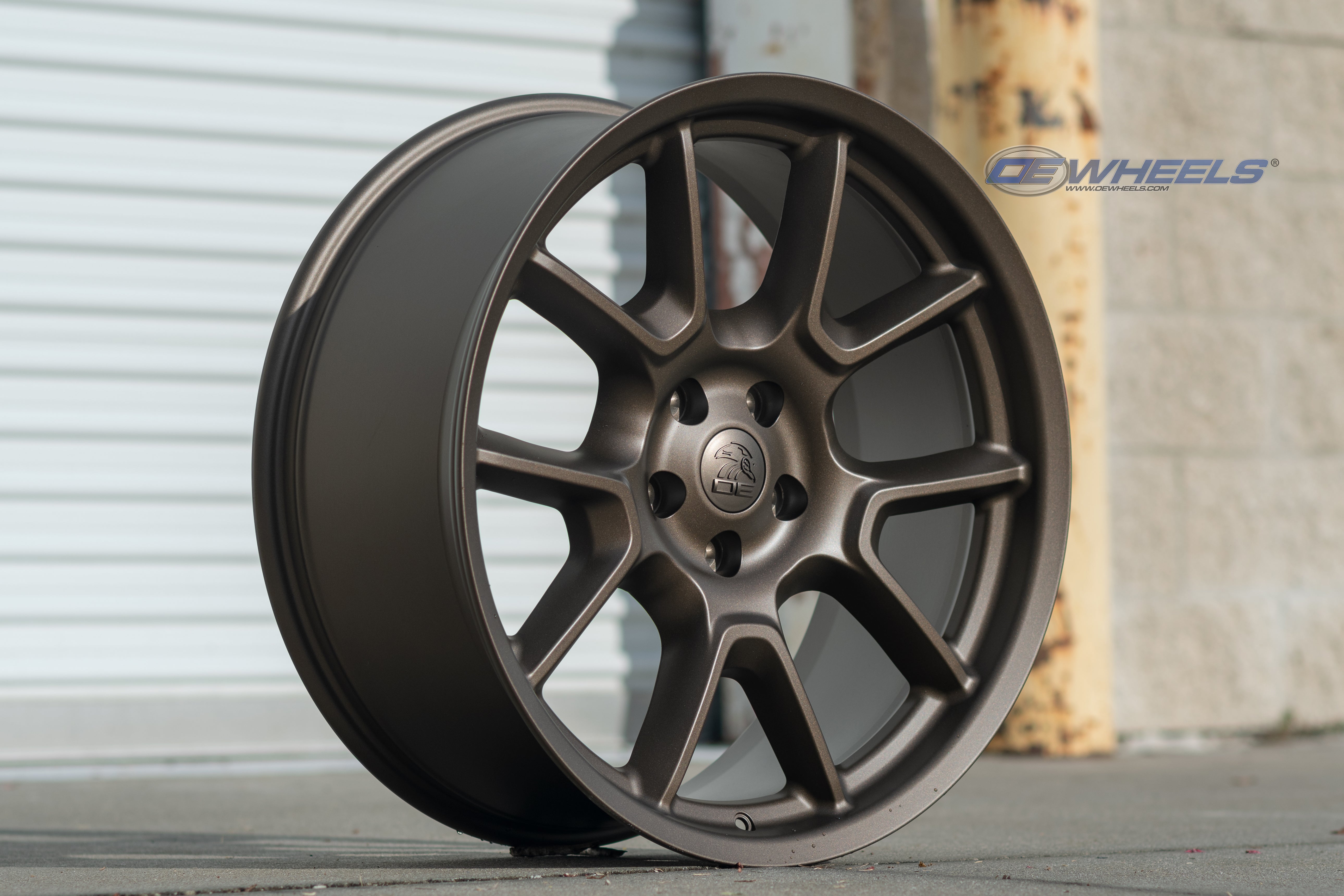OE Wheels DG21-20090-5115-18BR 20" Replica fits Dodge Challenger 20x9 Bronze