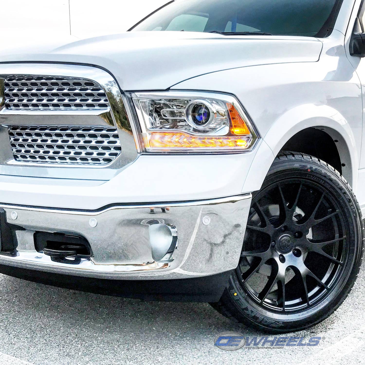 OE Wheels DG69-22100-5550-25B1 22" Replica fits Dodge RAM Hellcat 22x10 Black