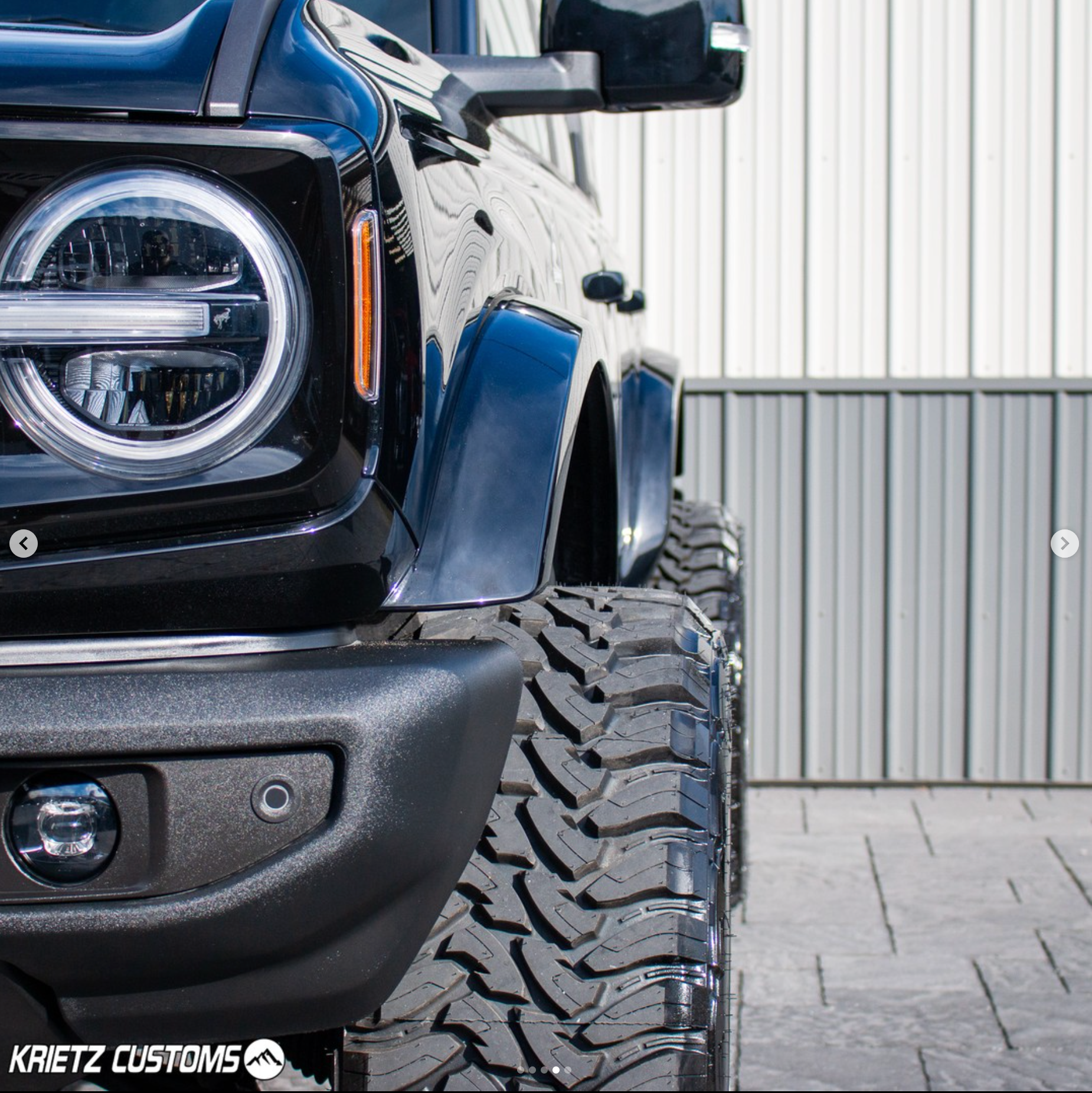 4PLAY 4P83-22100-6D55-18B Gen3 22x10 6x5.5 & 6x135mm -18et in Gloss Black