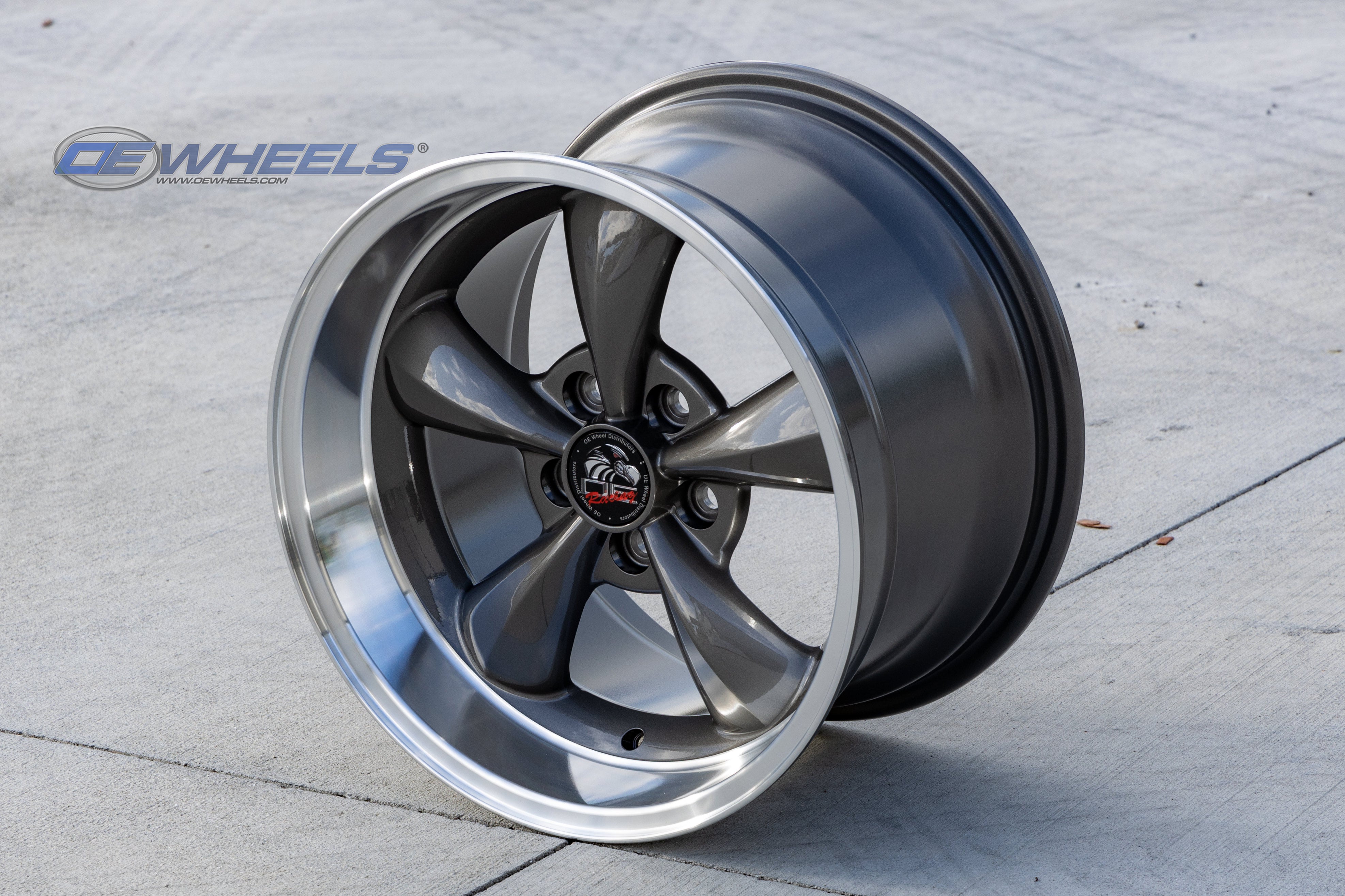 OE Wheels FR01-18100-5450-22AM 18" Replica fits Ford Mustang Bullitt Gunmetal