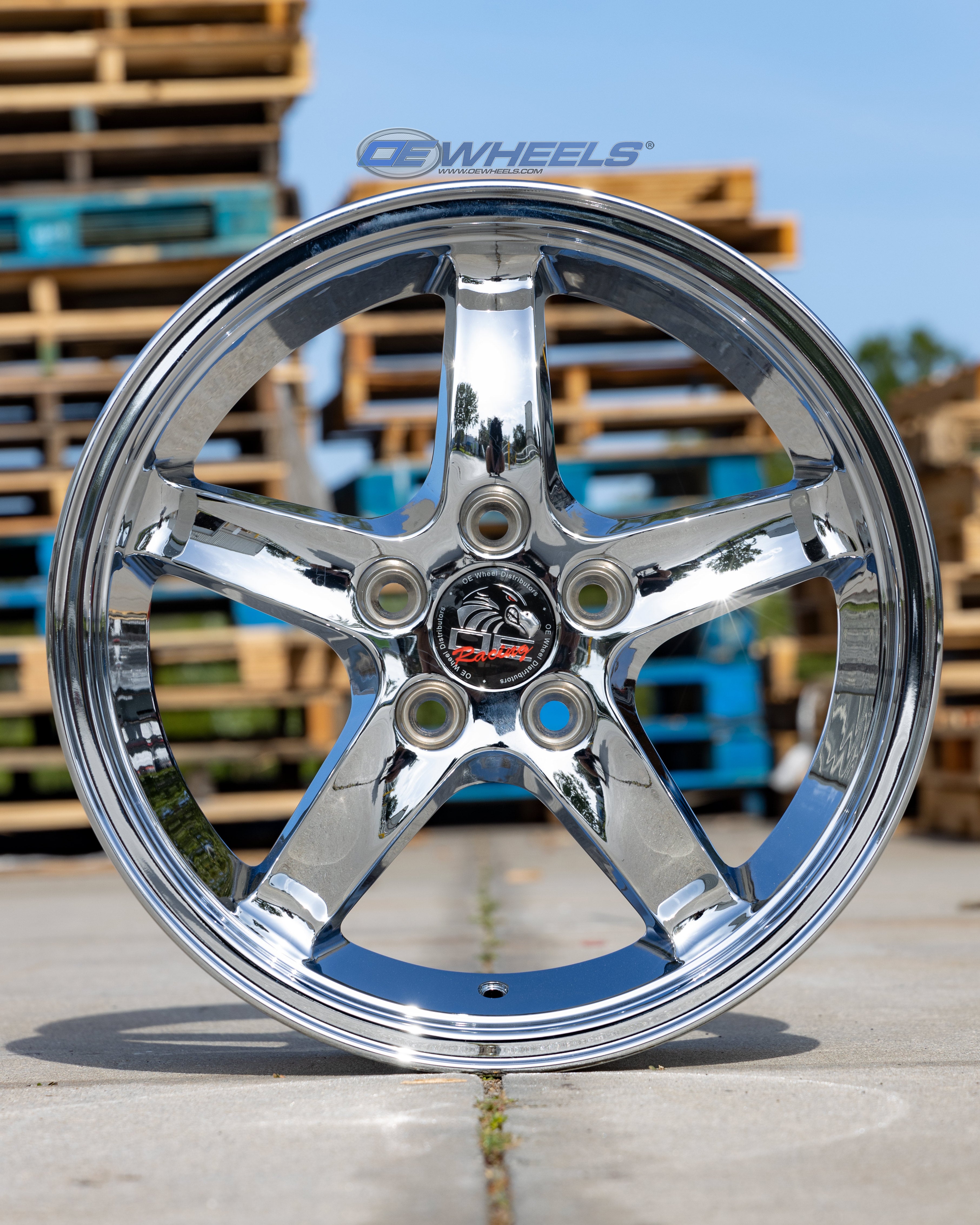 OE Wheels FR04B-D17090-5450-24C 17" Replica fits Ford Mustang Cobra 17x9 Chrome