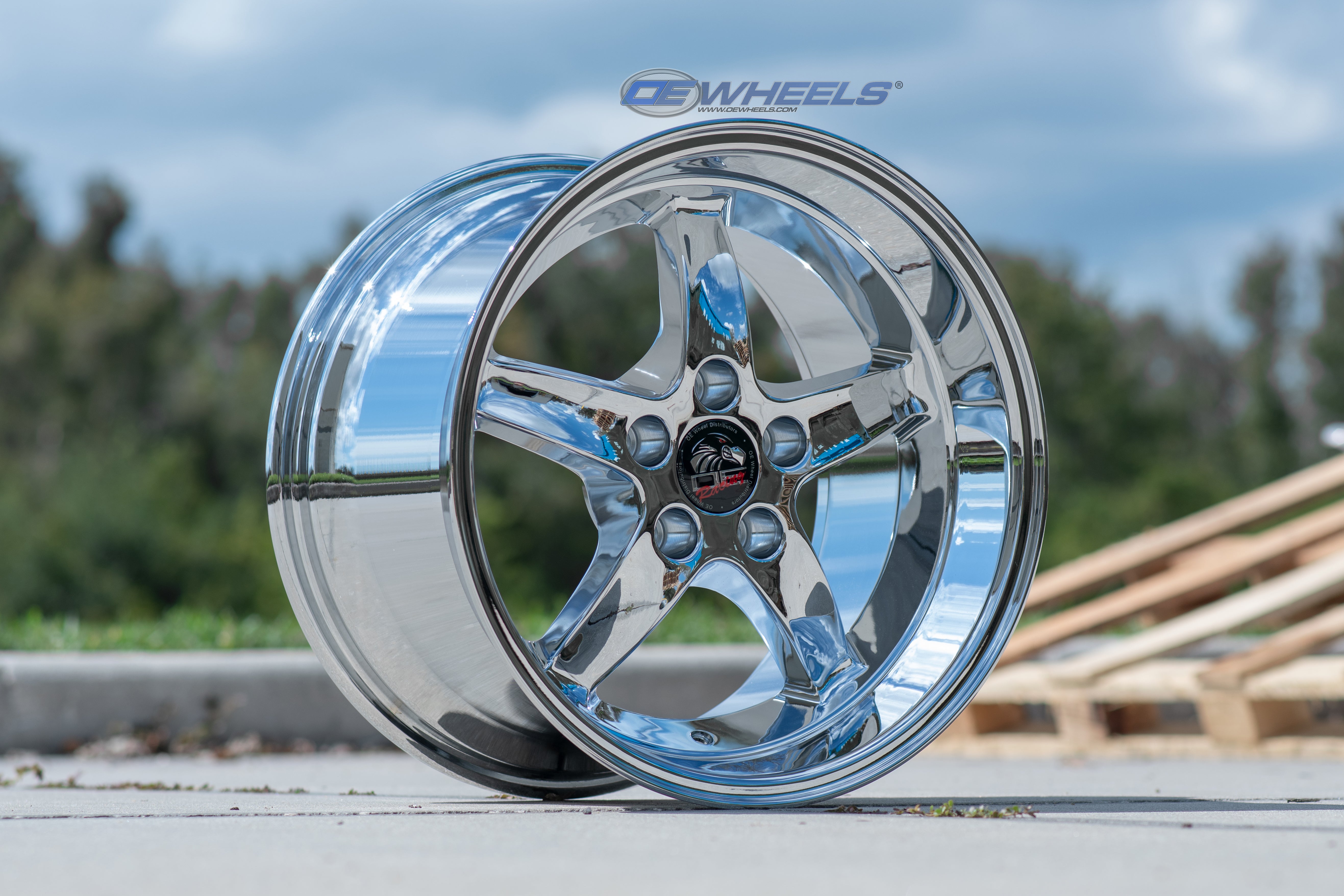 OE Wheels FR04B-D17105-5450-27C 17" Replica Fits Ford Mustang Cobra Rim Chrome