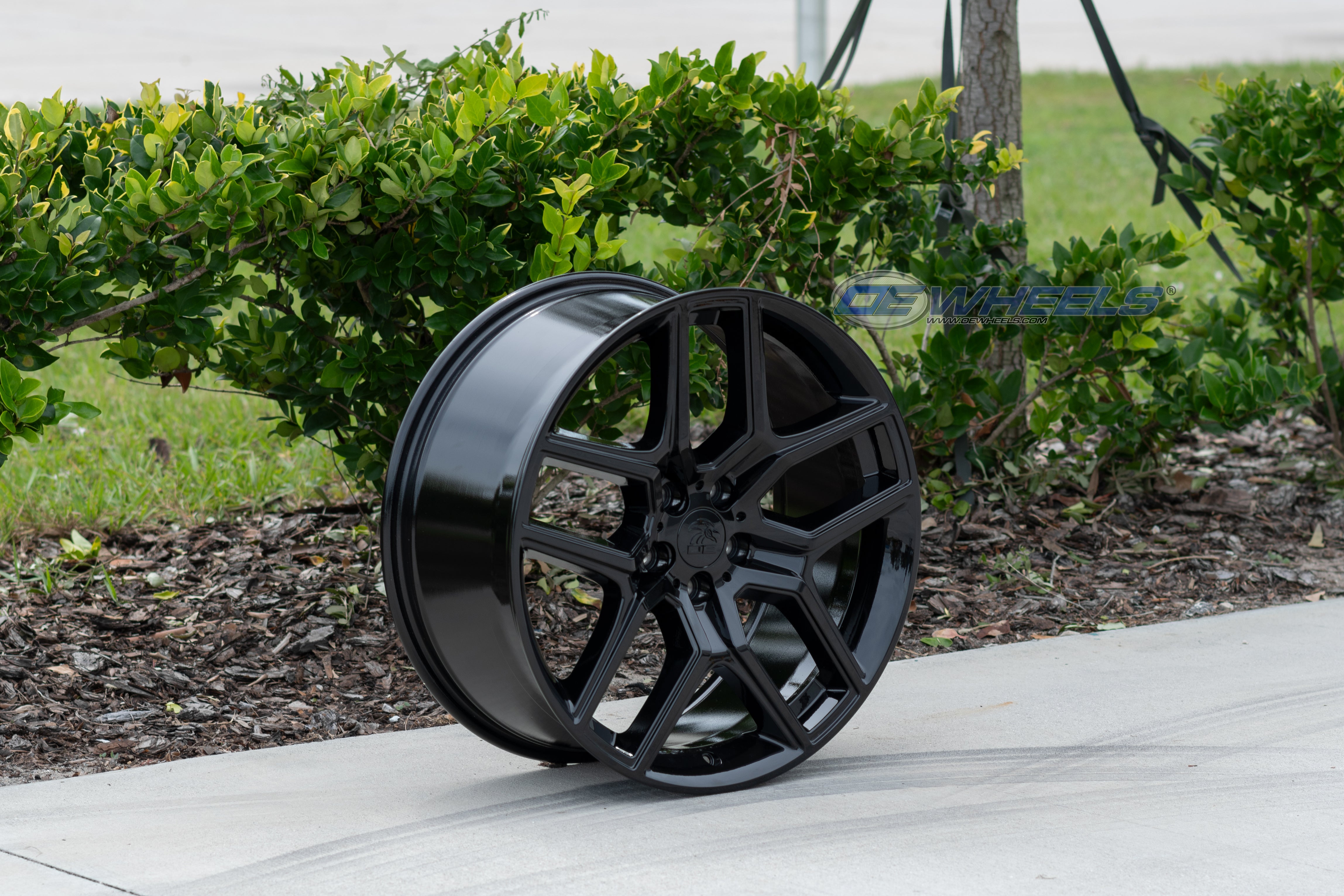 OE Wheels FR73-20090-5450-44B 20" Replica fits Ford Explorer 20x9 Gloss Black