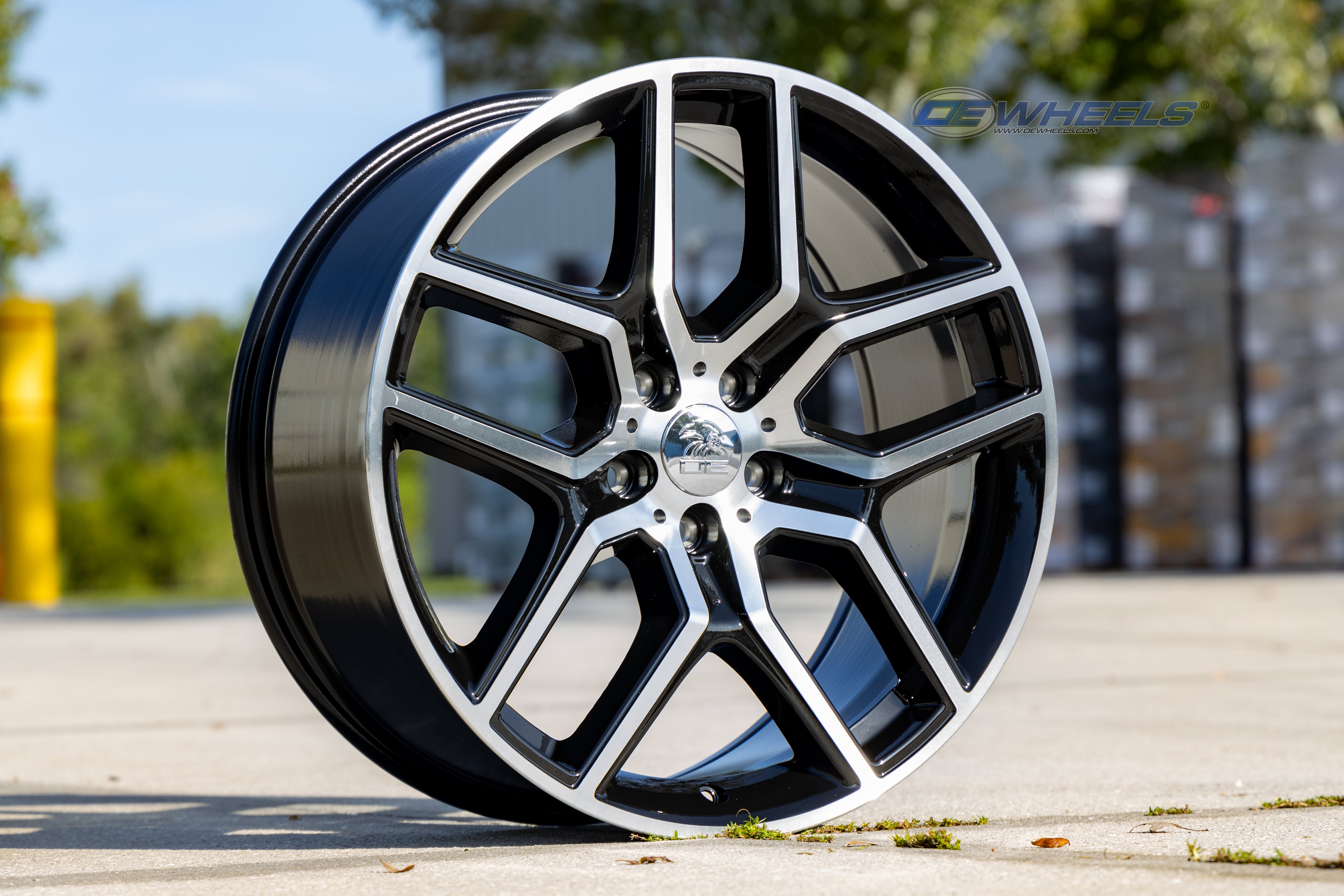 OE Wheels FR73-20090-5450-44MB 20" Replica fits Ford Explorer 20x9 Black Mach'd
