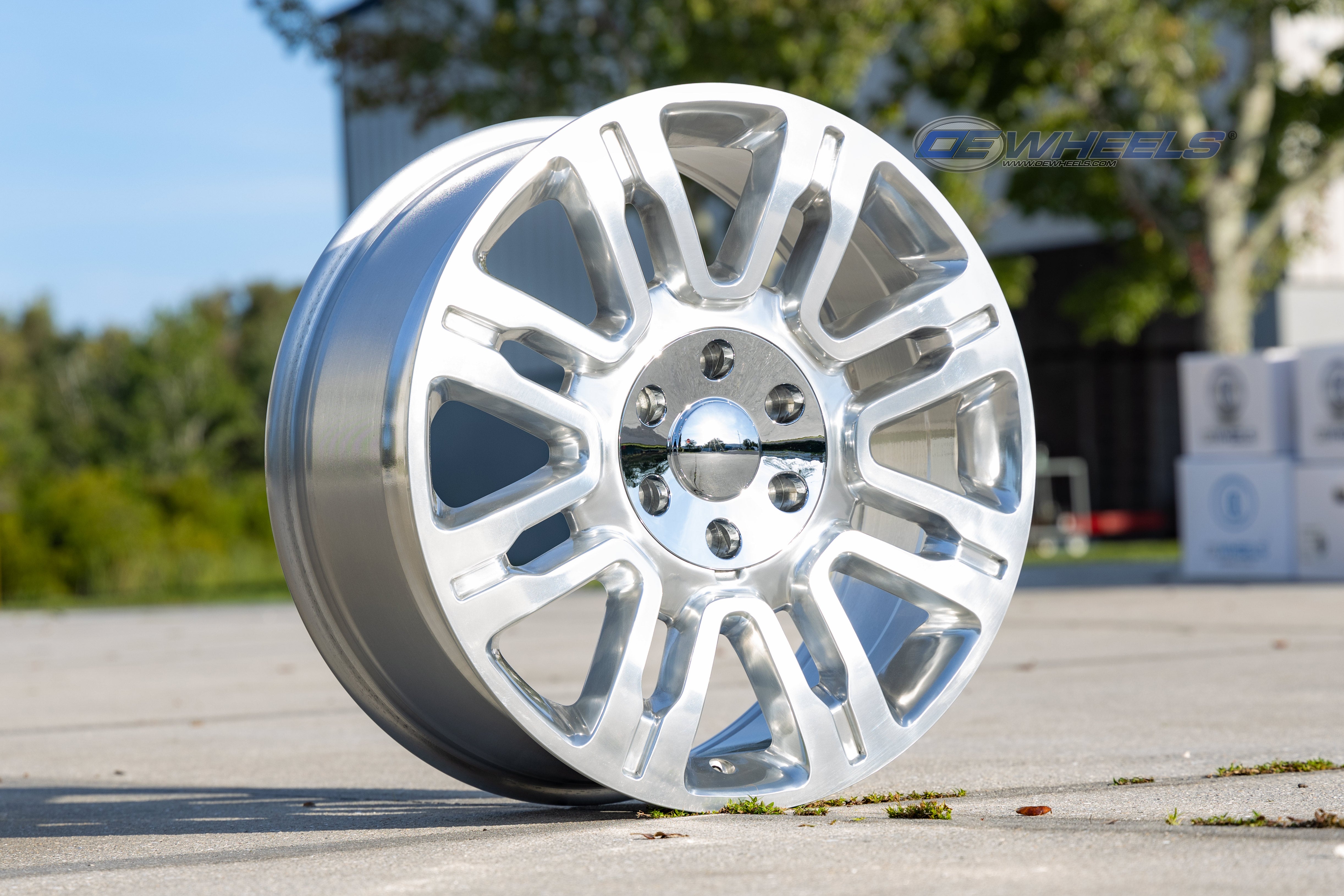 OE Wheels FR98-20085-6135-44P 20" Replica fits Ford Expedition 20x8.5 Polished