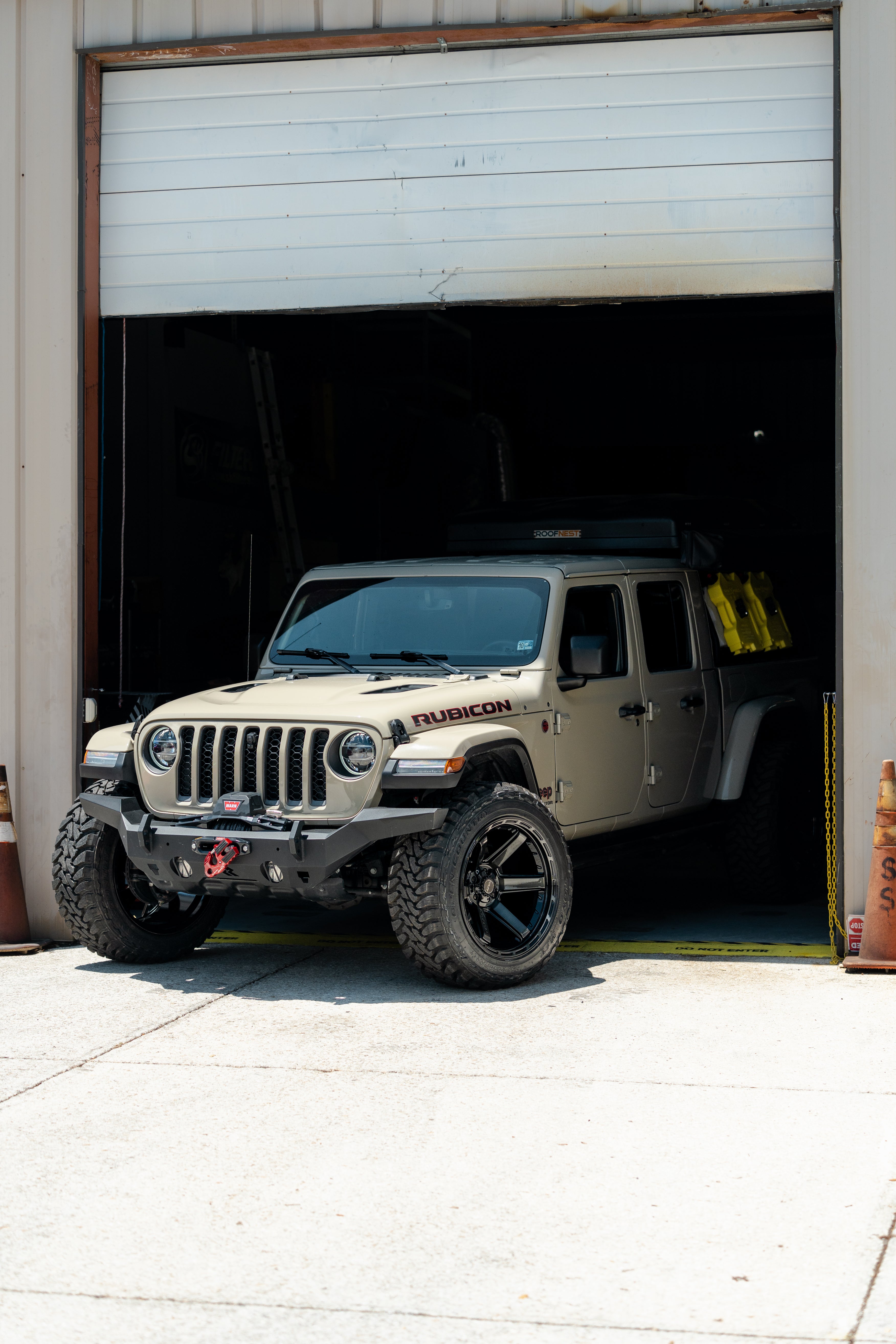 4PLAY 4P63-22120-5D55-44BBT Gen3 22x12 5x5" & 5x5.5" -44et in Brushed Black