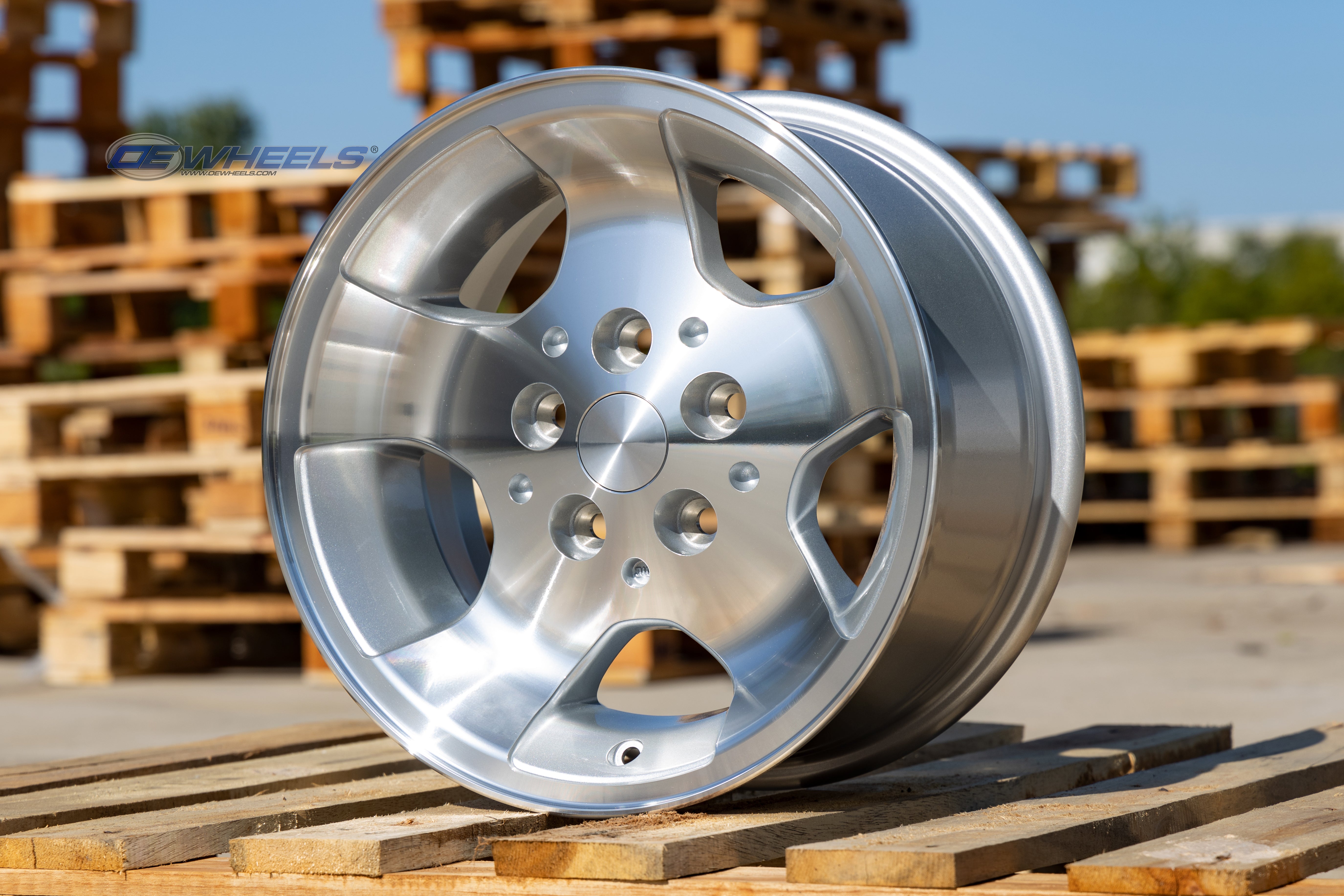 OE Wheels JP08-15080-5450-25MS 15" Replica JP08 fits Jeep Wrangler 15x8 Silver