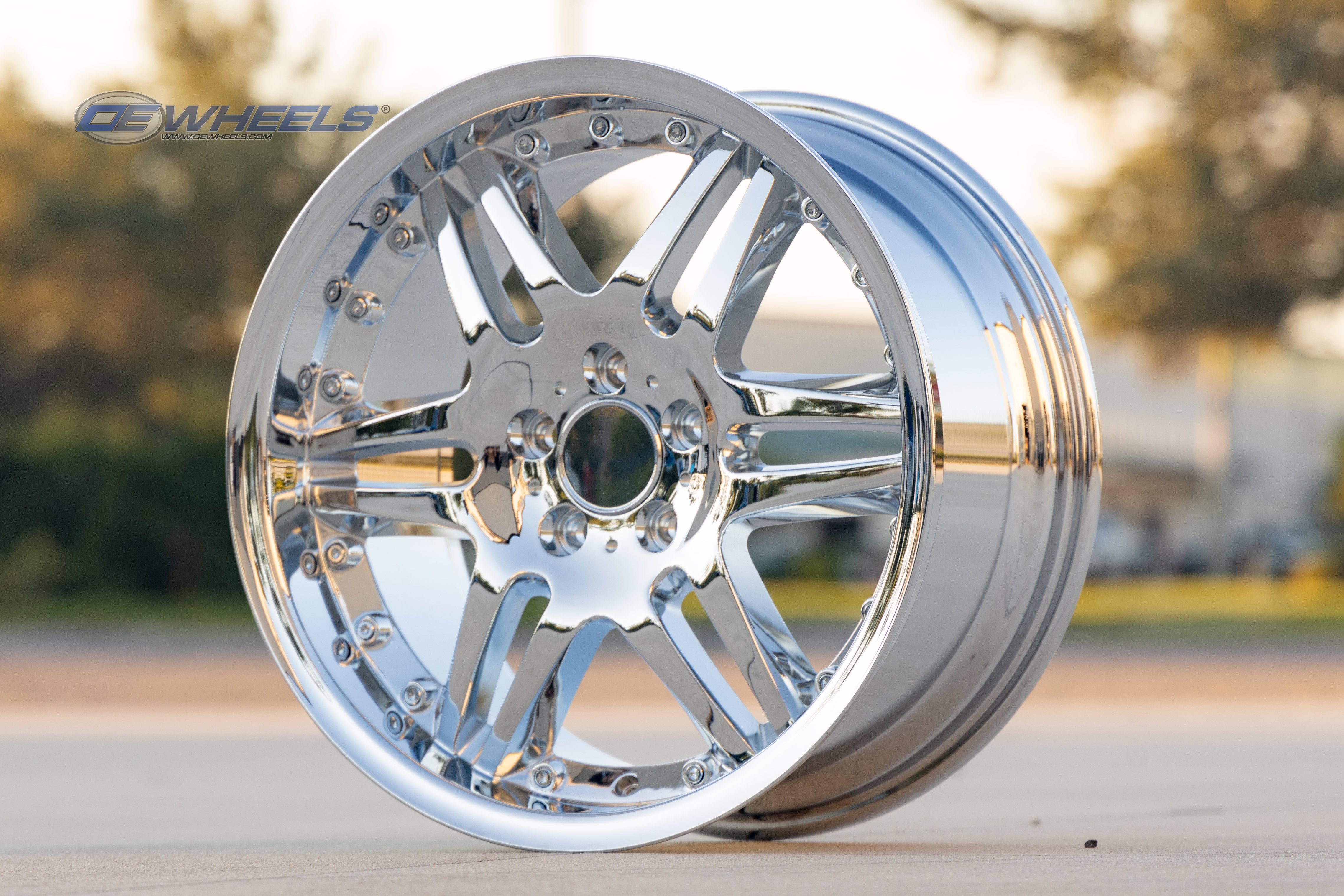 OE Wheels MB09-18085-5112-35C 18" Replica fits Mercedes Benz C Class Chrome