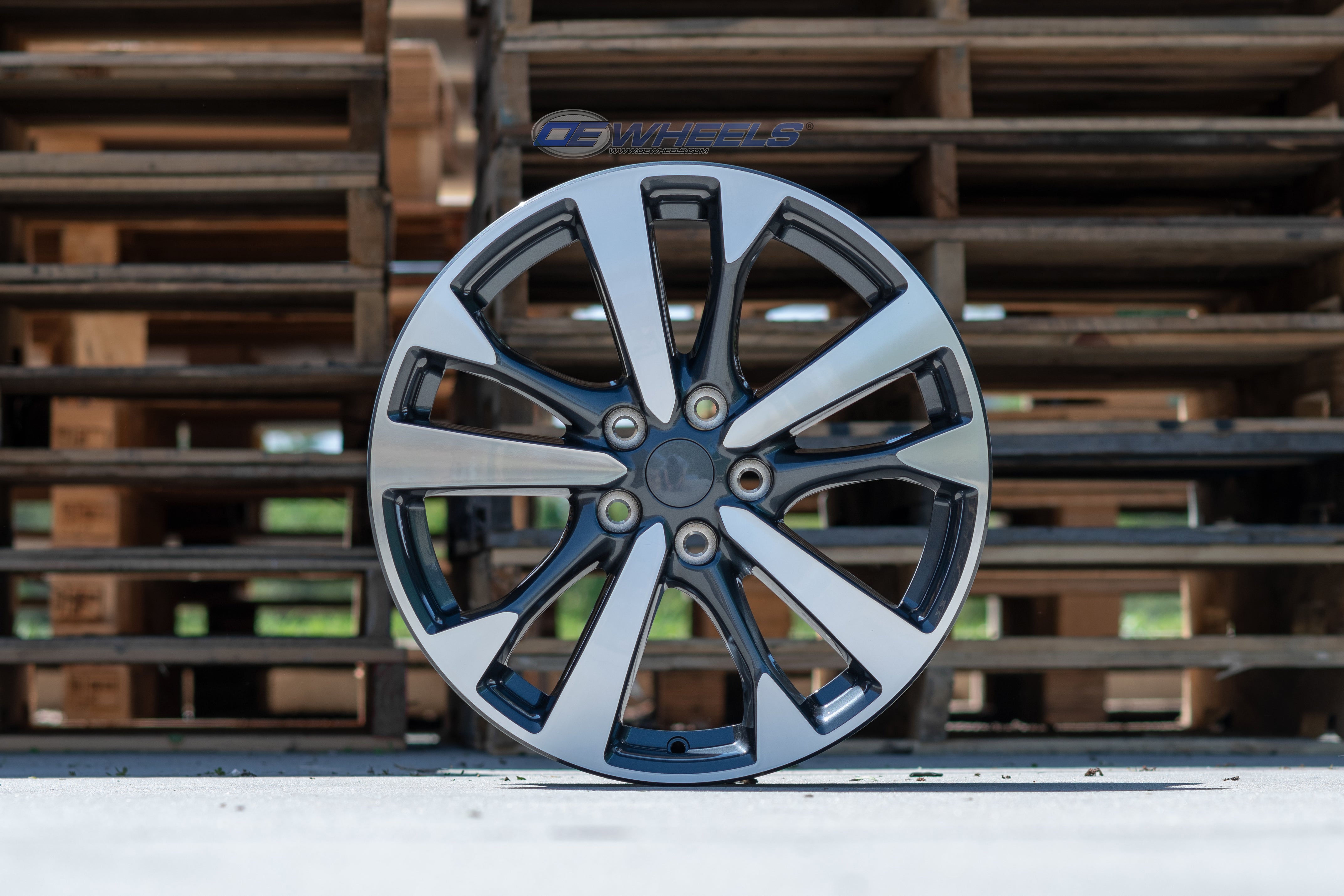 OE Wheels NS30-18075-5450-55MG 18" Replica fits Nissan Altima 18x7.5 Gunmetal