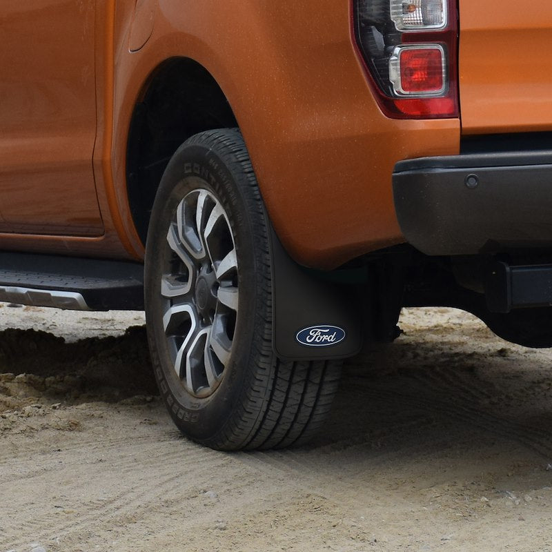 PLASTICOLOR 000488R01 fits FORD MUD GUARD
