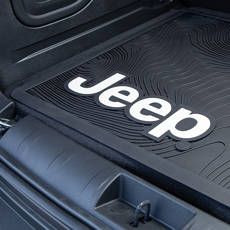 PLASTICOLOR 001806R01 fits JEEP CARGO MAT