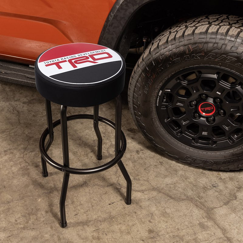 PLASTICOLOR 004813R01 fits TOYOTA STOOL