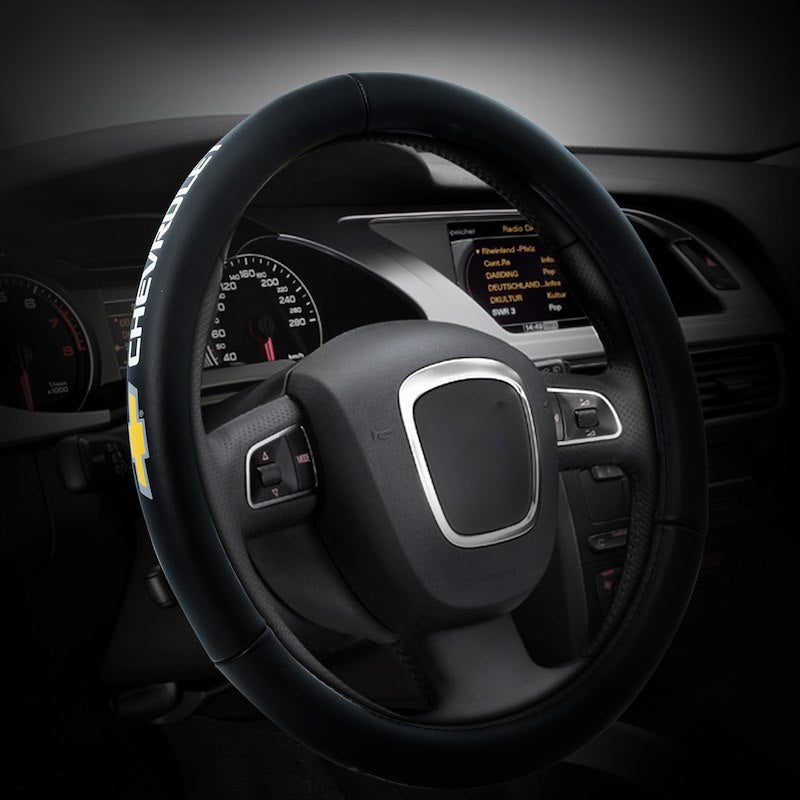 PLASTICOLOR 006742R03 fits CHEVROLET GENUINE LEATHER SWC