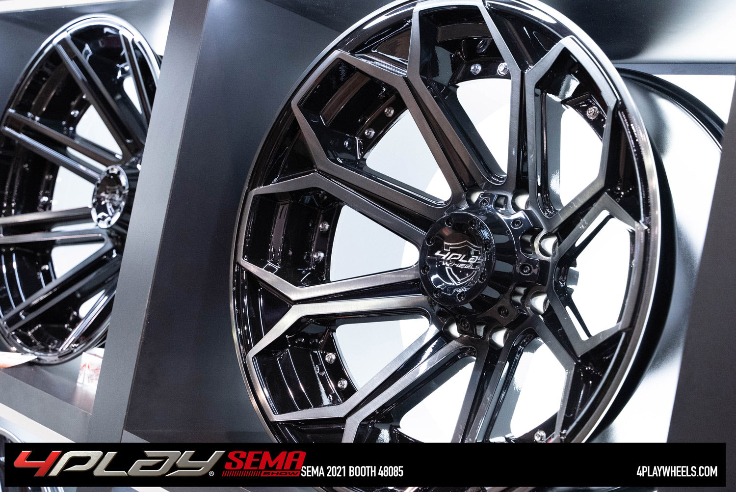 4PLAY 4P80R-20100-8170-24BBT Gen2 20x10 8x170mm -24et in Brushed Black