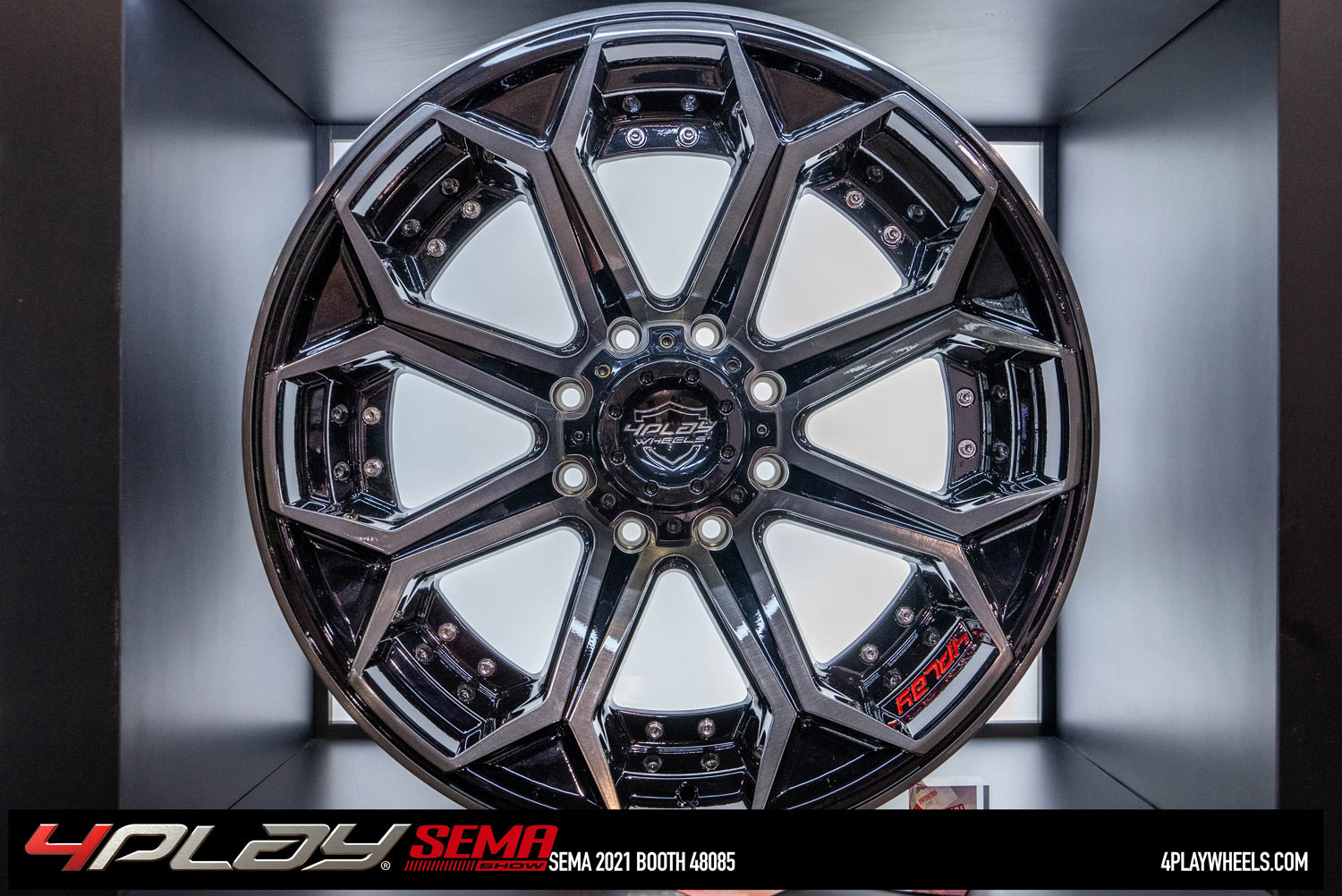 4PLAY 4P80R-20100-8170-24BBT Gen2 20x10 8x170mm -24et in Brushed Black